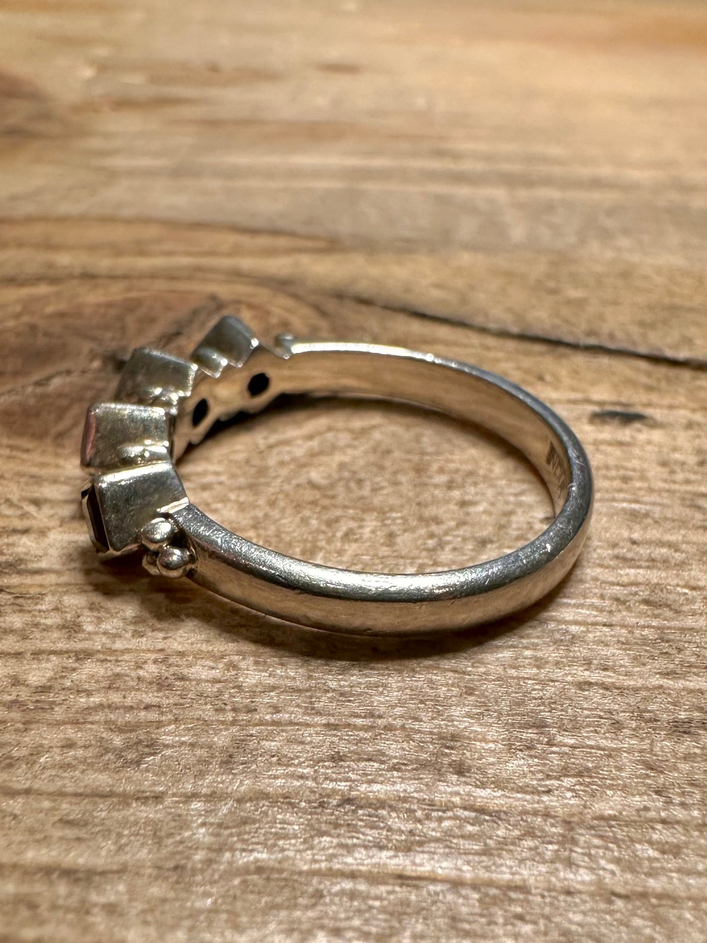 Vintage Garnet 925 Silver Size S Ring