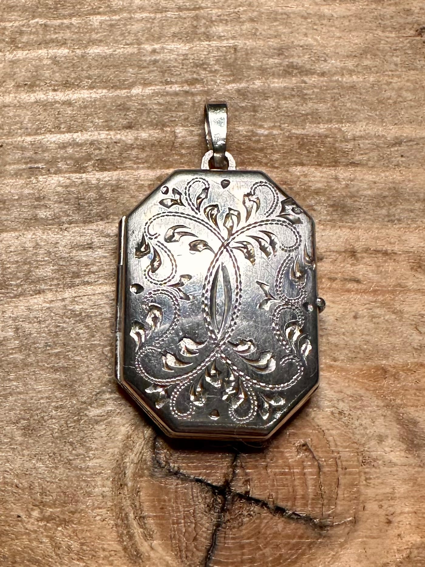 Vintage Rectangle Engraved Locket 925 Silver Pendant