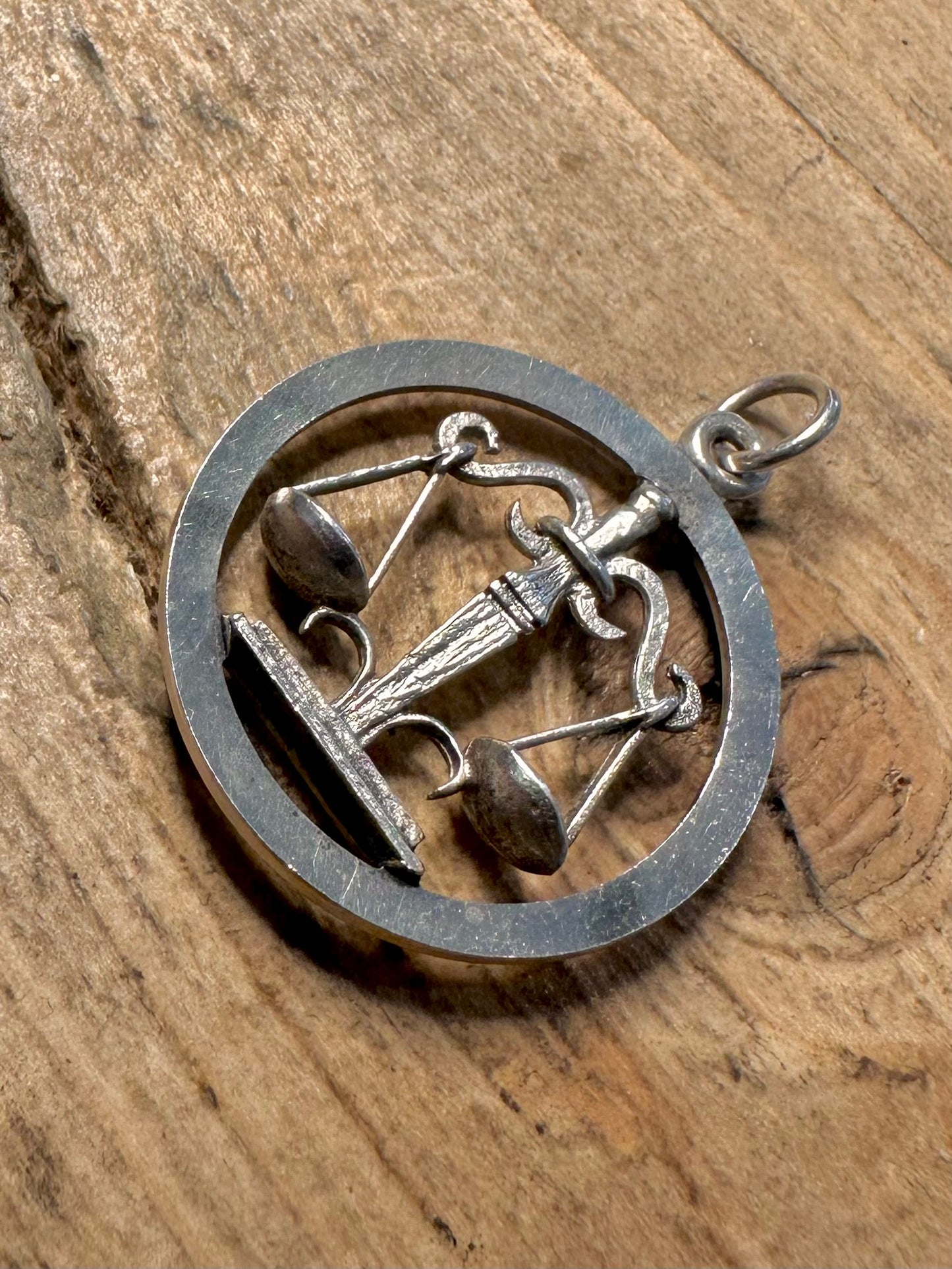 Vintage Libra Circle 925 Silver Pendant