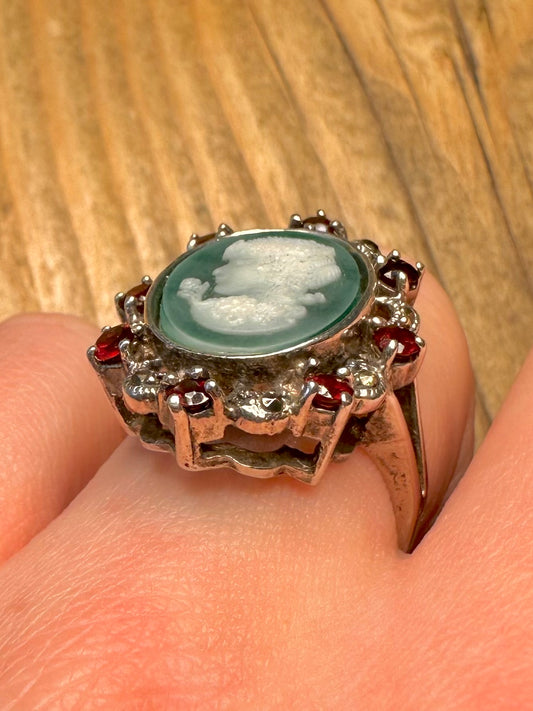 Vintage Green Cameo Garnet Marcasite 925 Sterling Silver Size R Ring