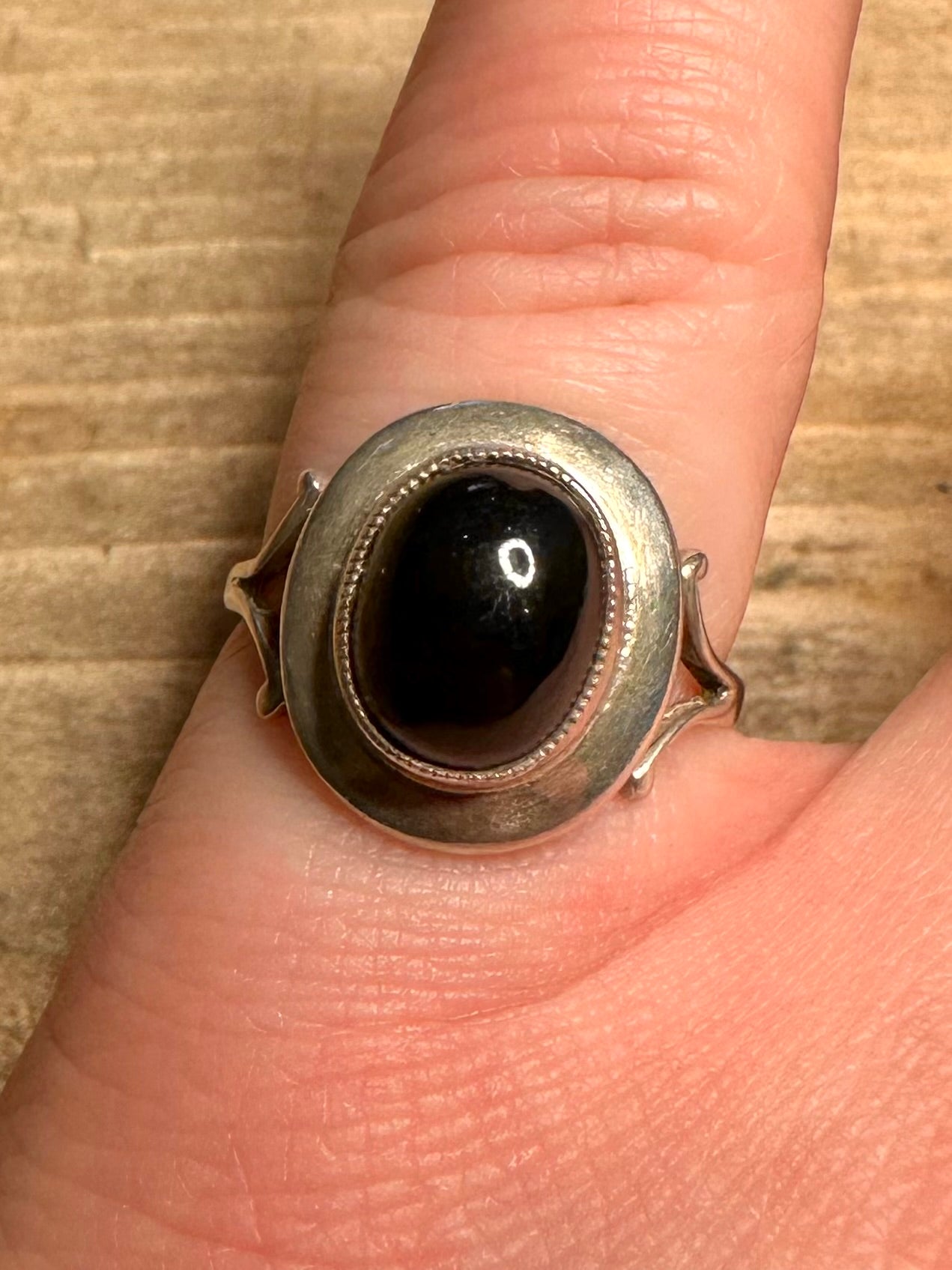 Vintage 1970 Black Oval Stone 925 Silver Size M Ring
