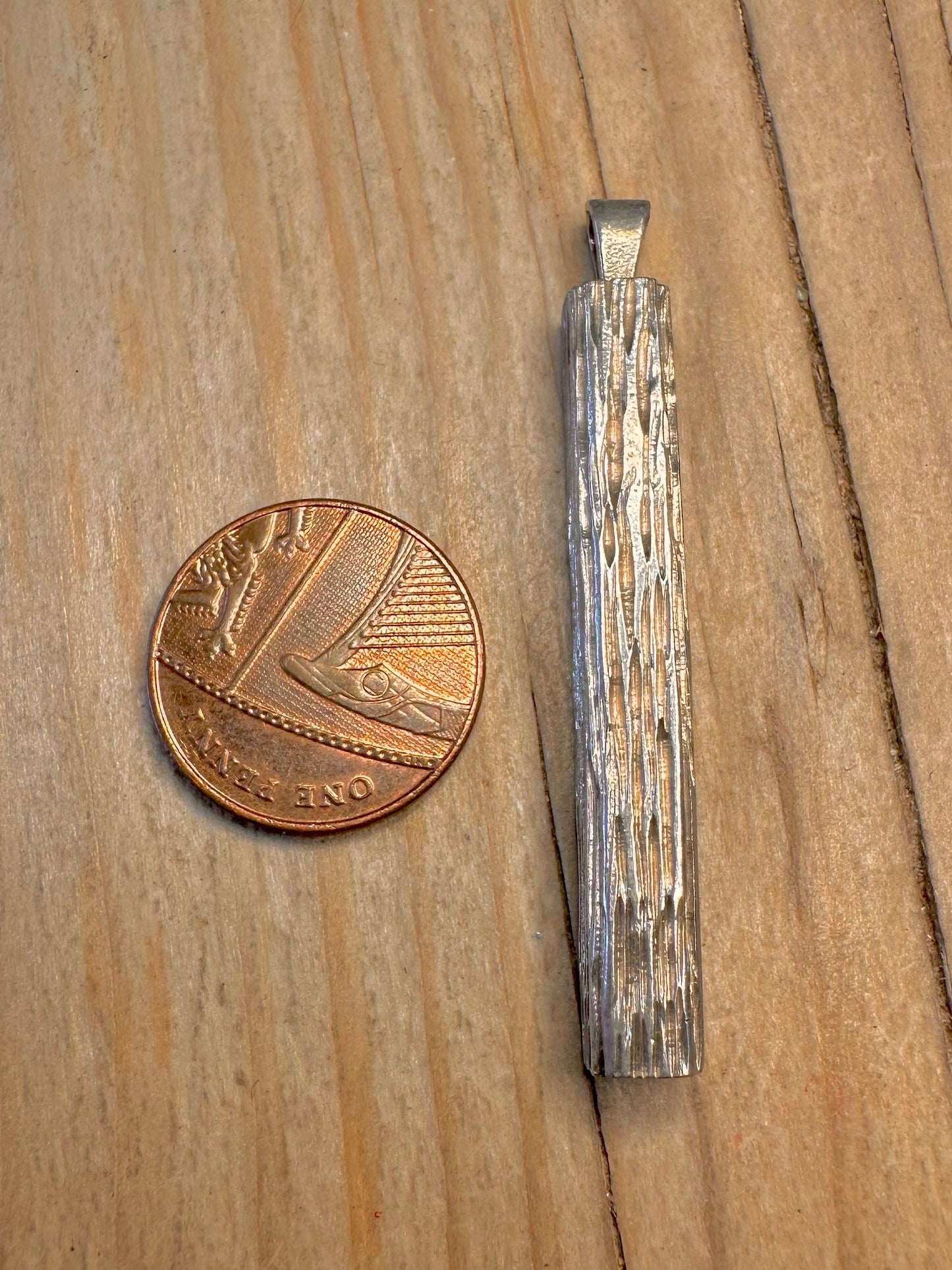 Vintage 1977 Bark Effect Ingot Jubilee 925 Sterling Silver Pendant