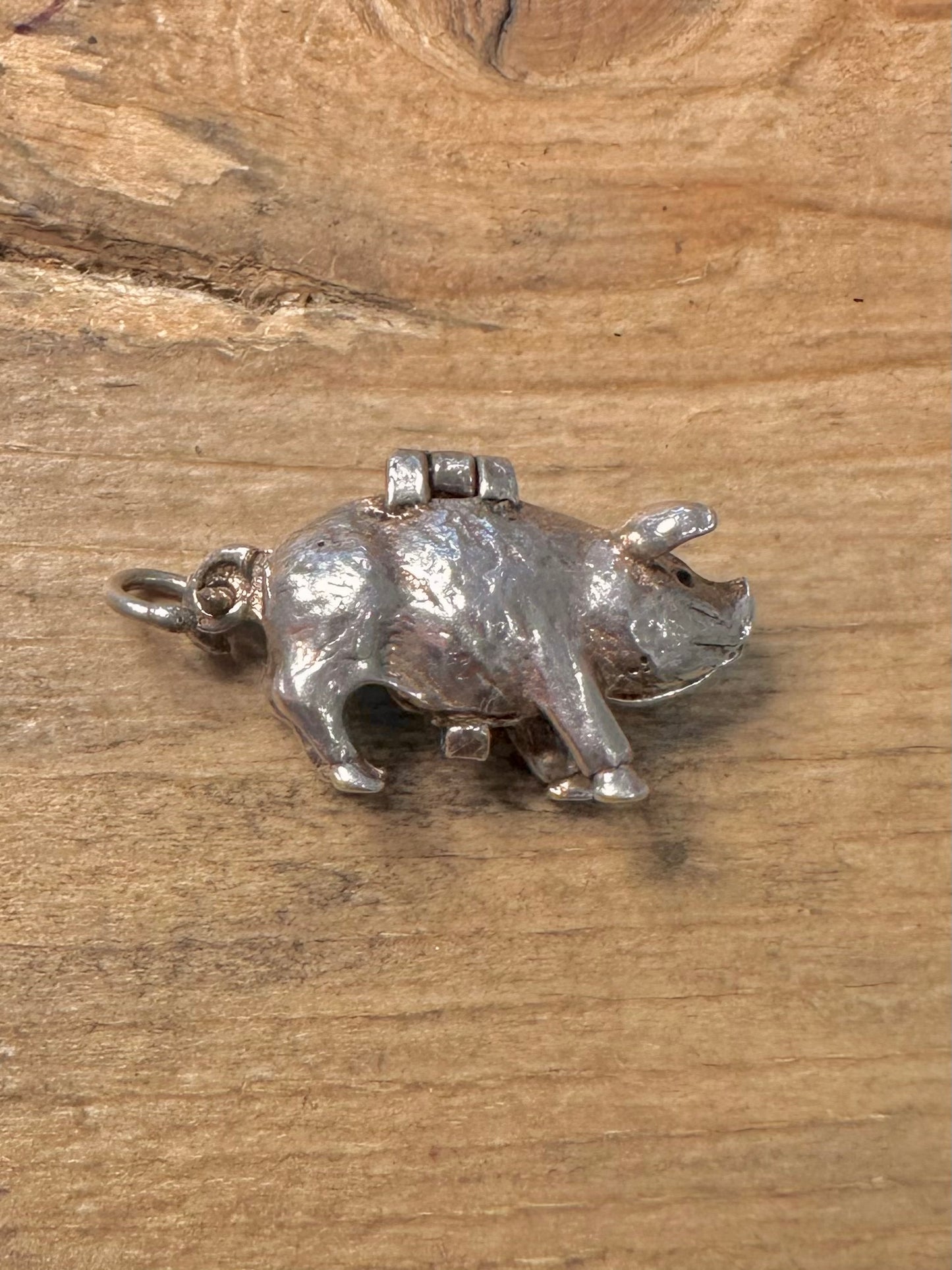 Vintage Pig Opening with Ribs 925 Silver Charm Pendant