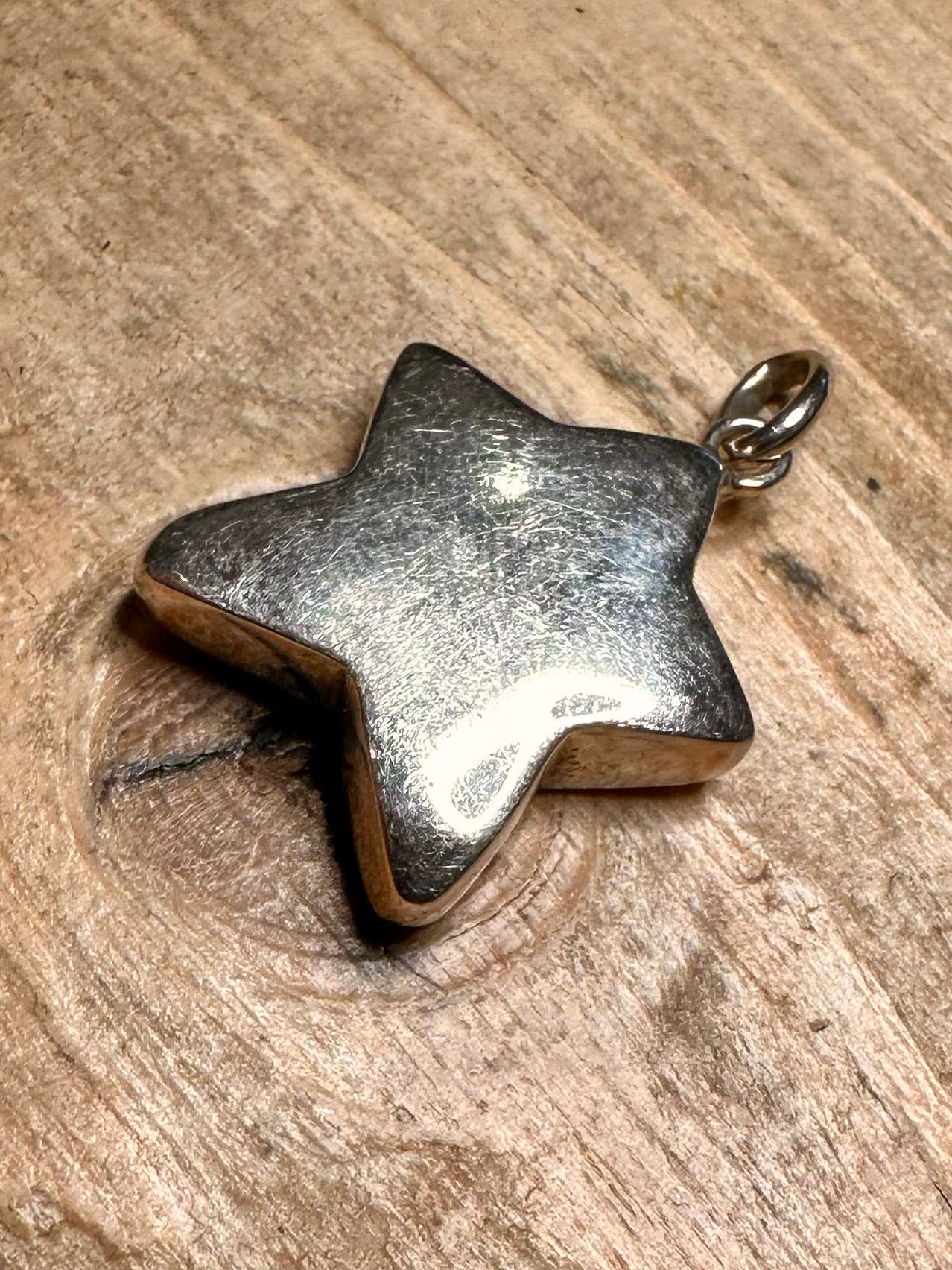 Vintage Puff Star 925 Silver Pendant