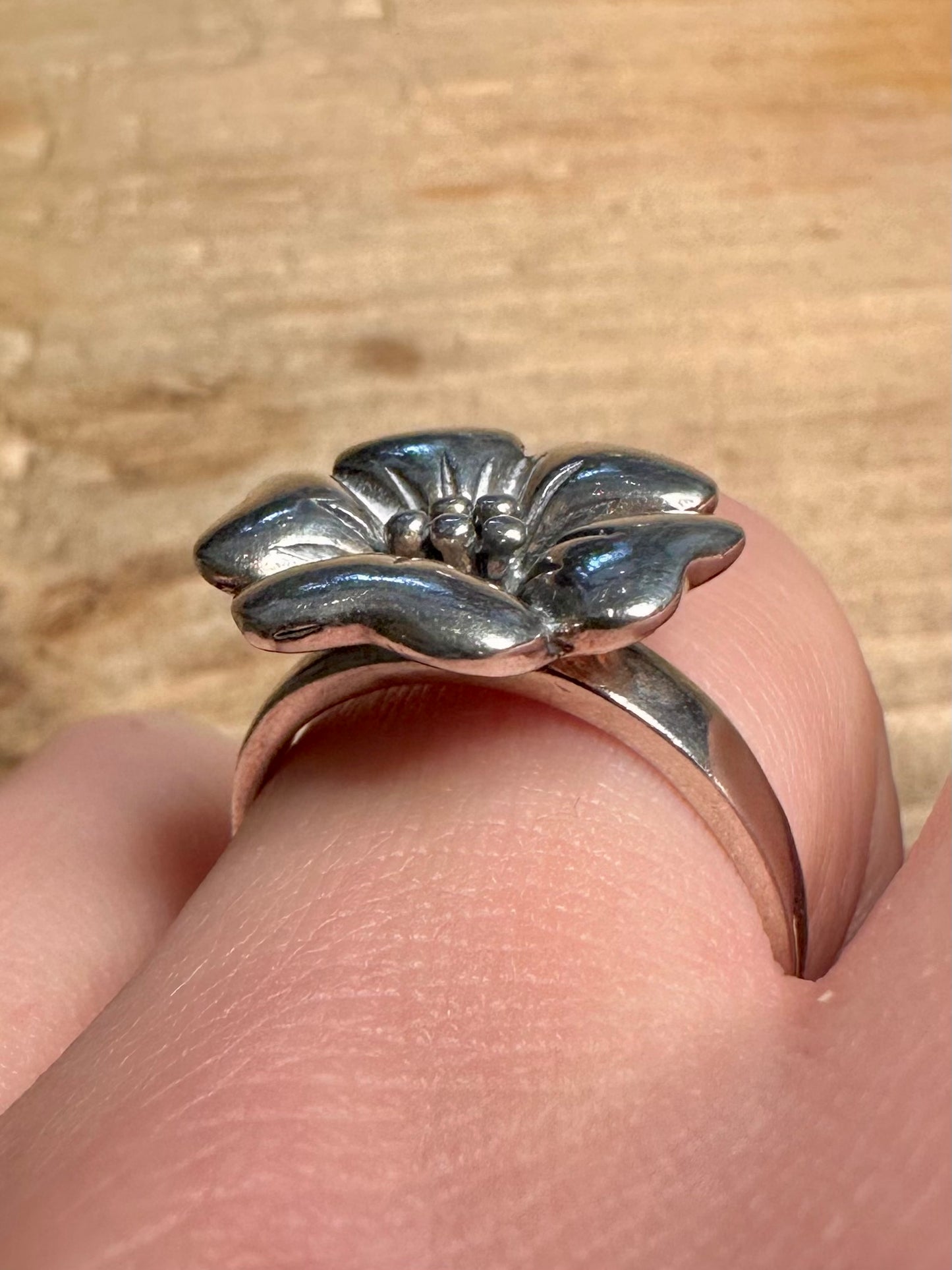 Vintage Flower 925 Silver Size T Ring