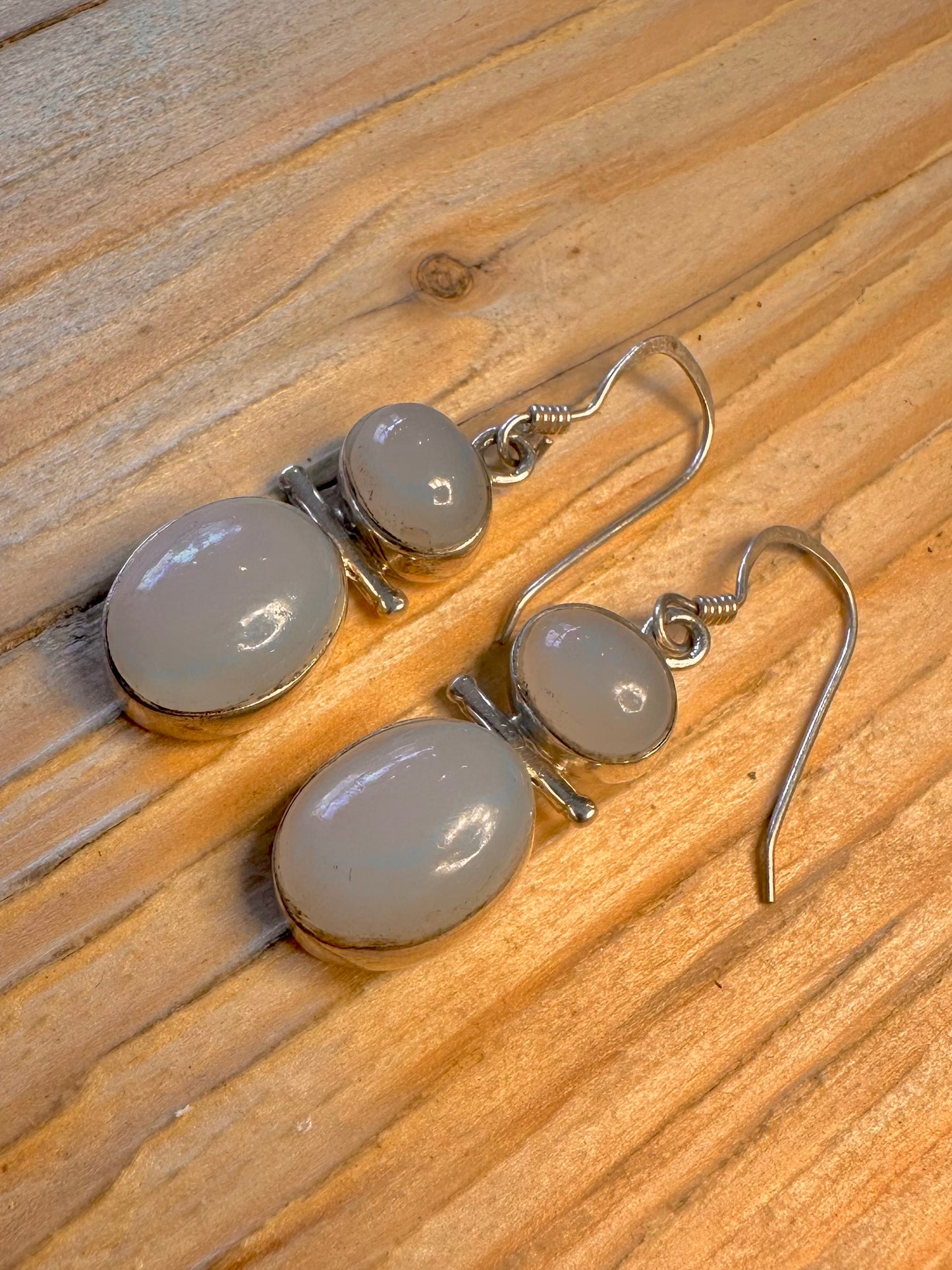Vintage Chalcedony White 925 Sterling Silver Earrings