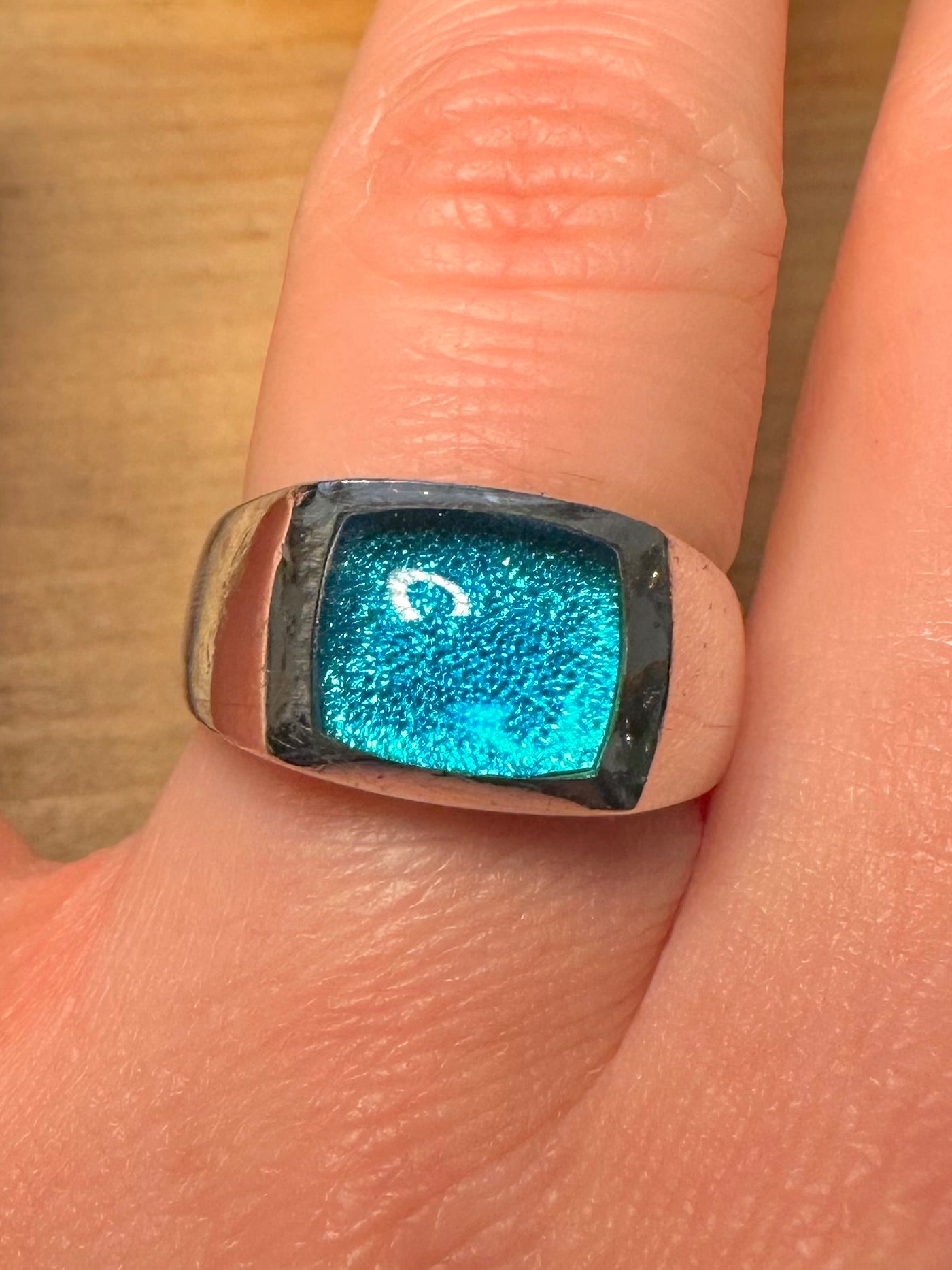 Abstract Blue Dichroic 925 Silver Size P Ring