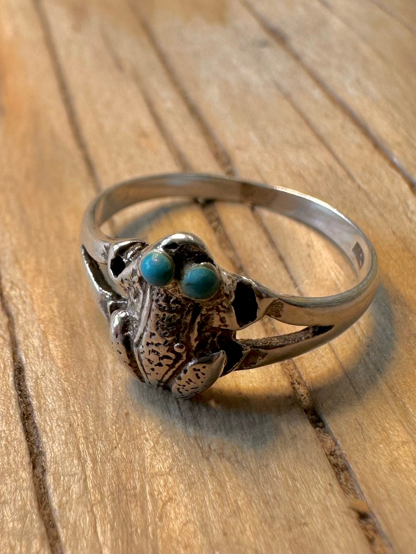 Vintage Frog Blue Eyes 925 Silver Size L Ring