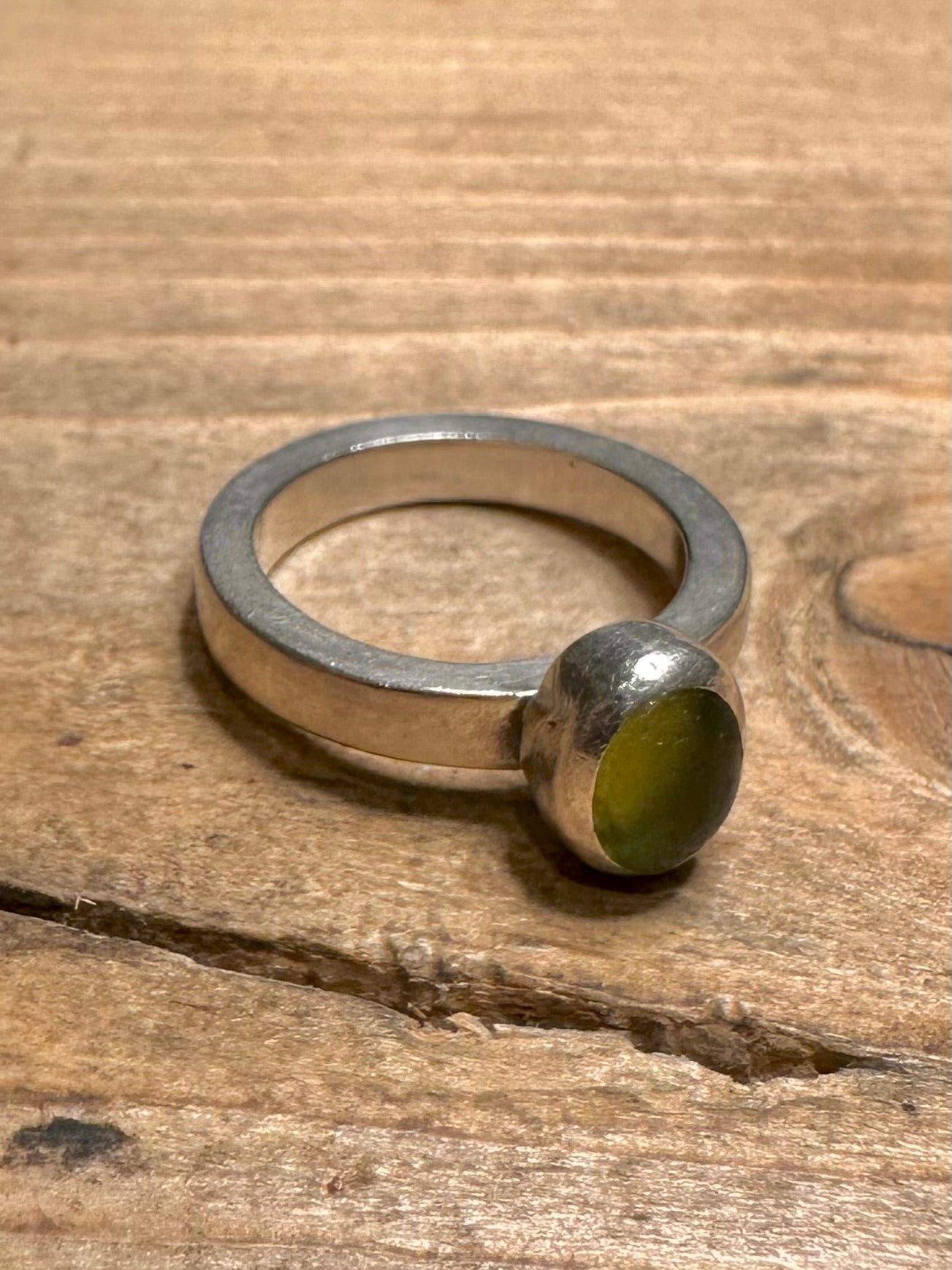 Modernist Green Stone 925 Silver Size K Ring