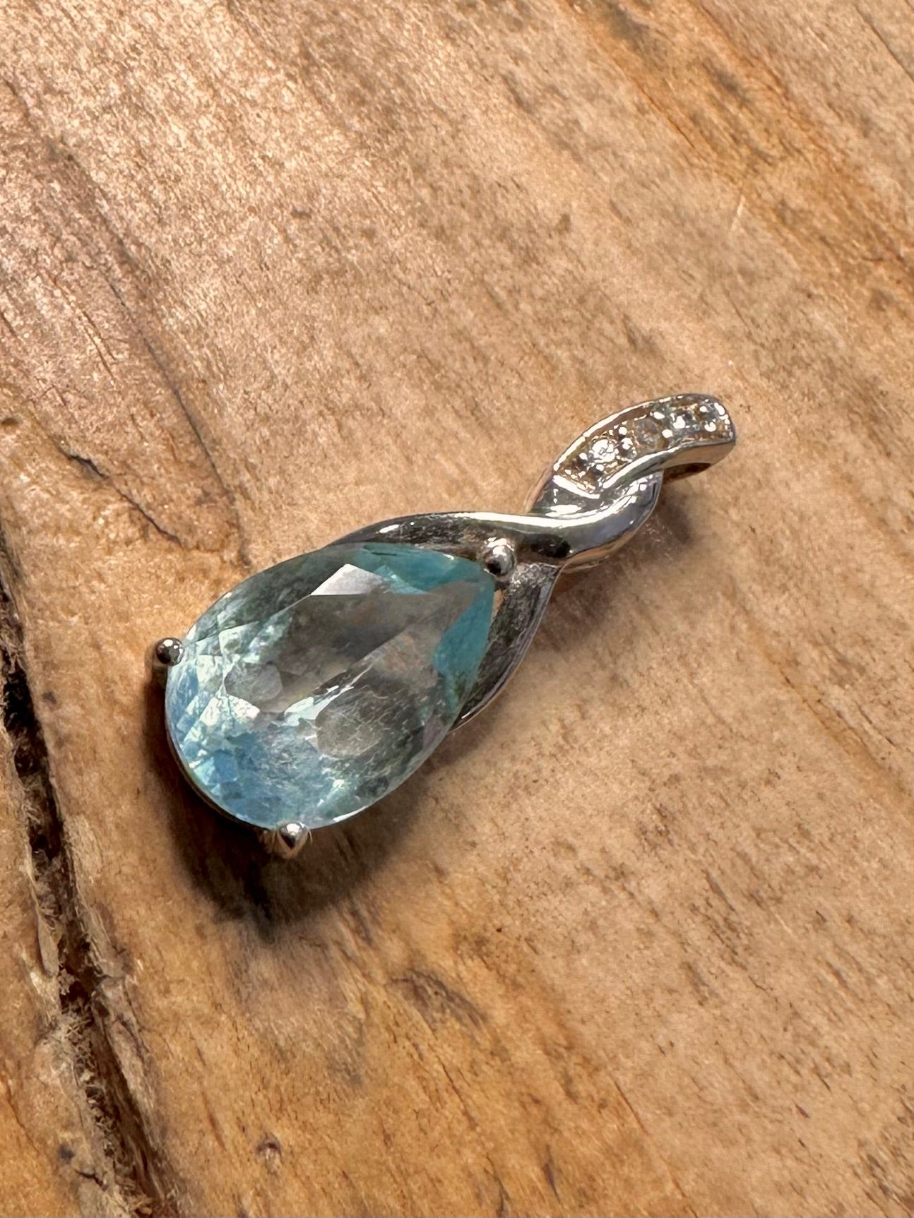 Modern Blue Topaz 925 Silver Pendant