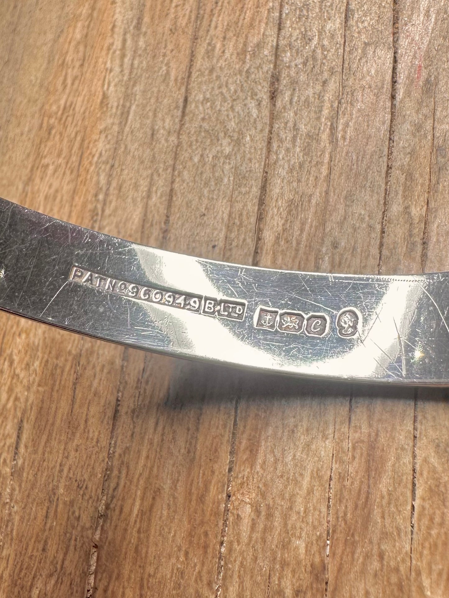 Vintage 1977 Buckle Belt Textured 925 Sterling Silver Bangle