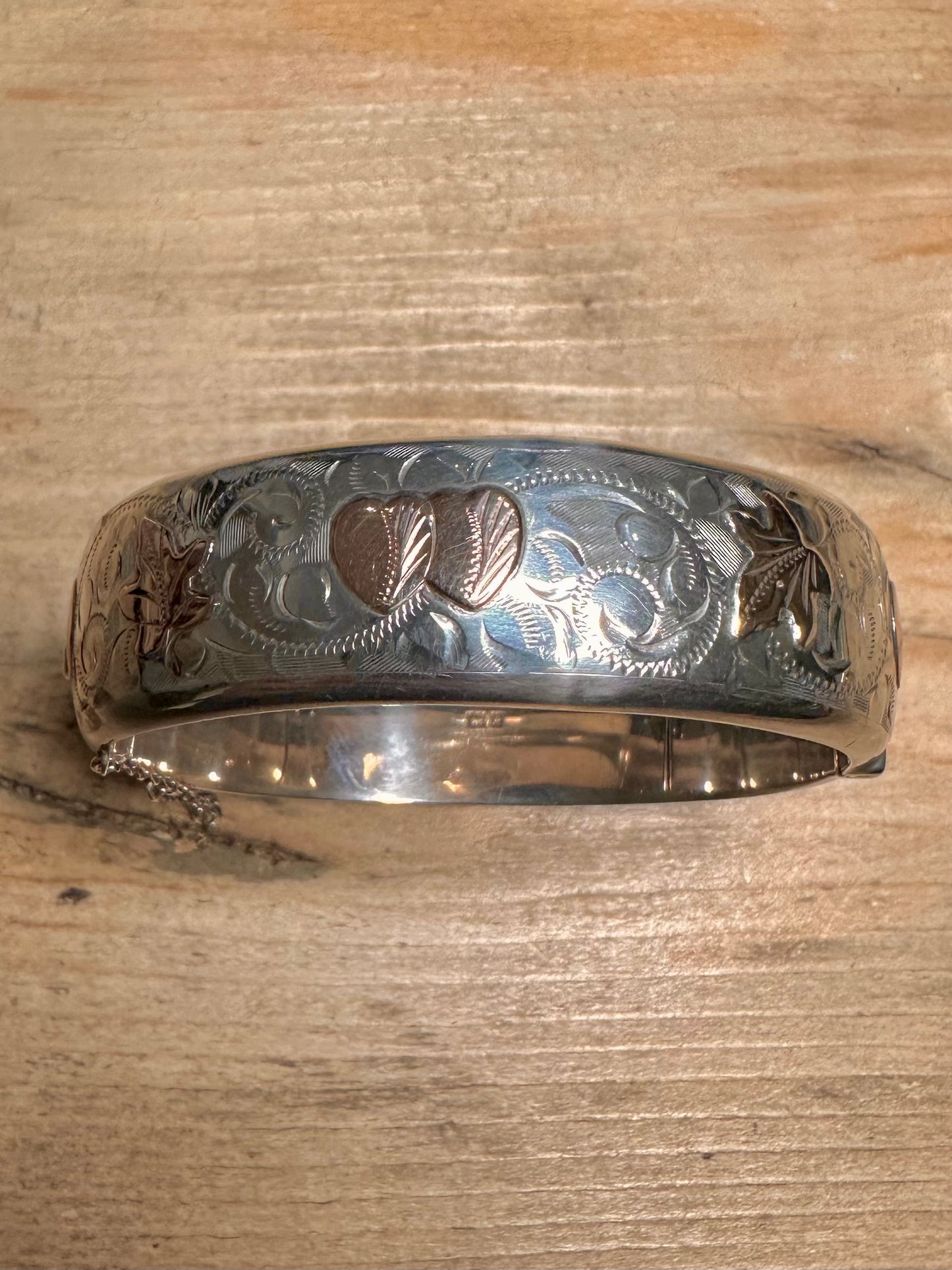 Vintage 1964 Engraved Gold Plated Parts 925 Silver Birmingham Bangle with Clasp