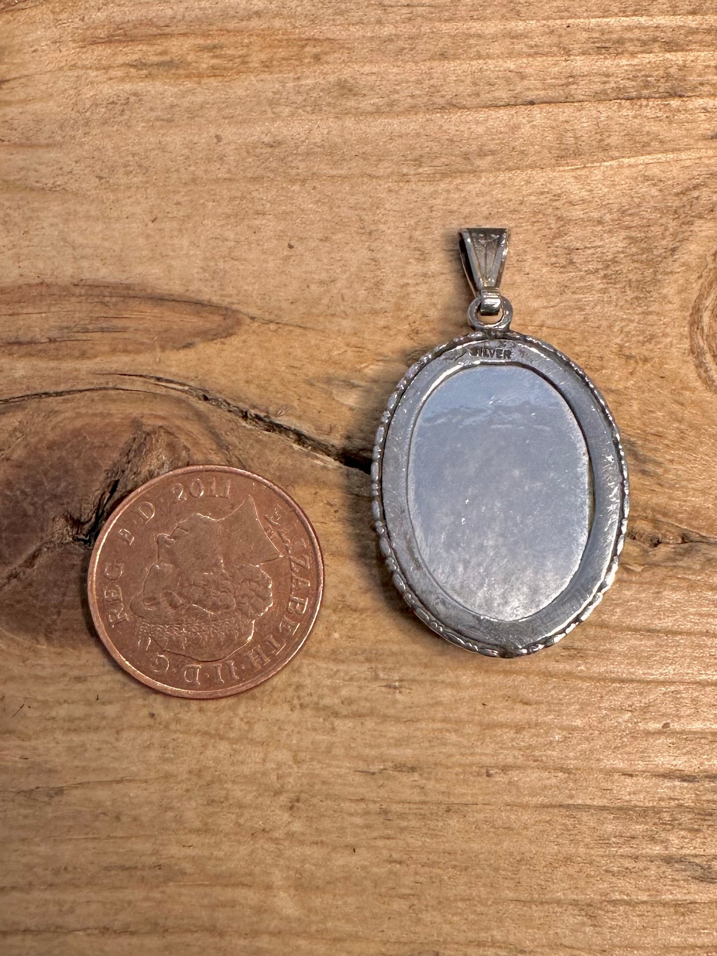 Vintage Fluorite Oval 925 Silver Pendant