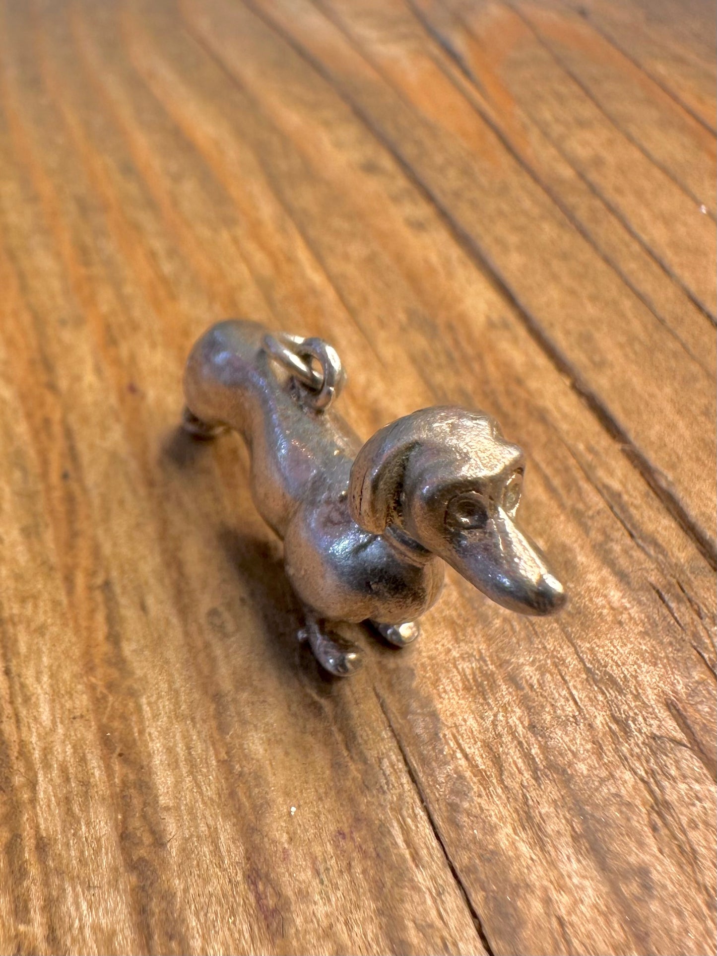 Massiver Dackel 925 Sterling Silber Charm-Anhänger