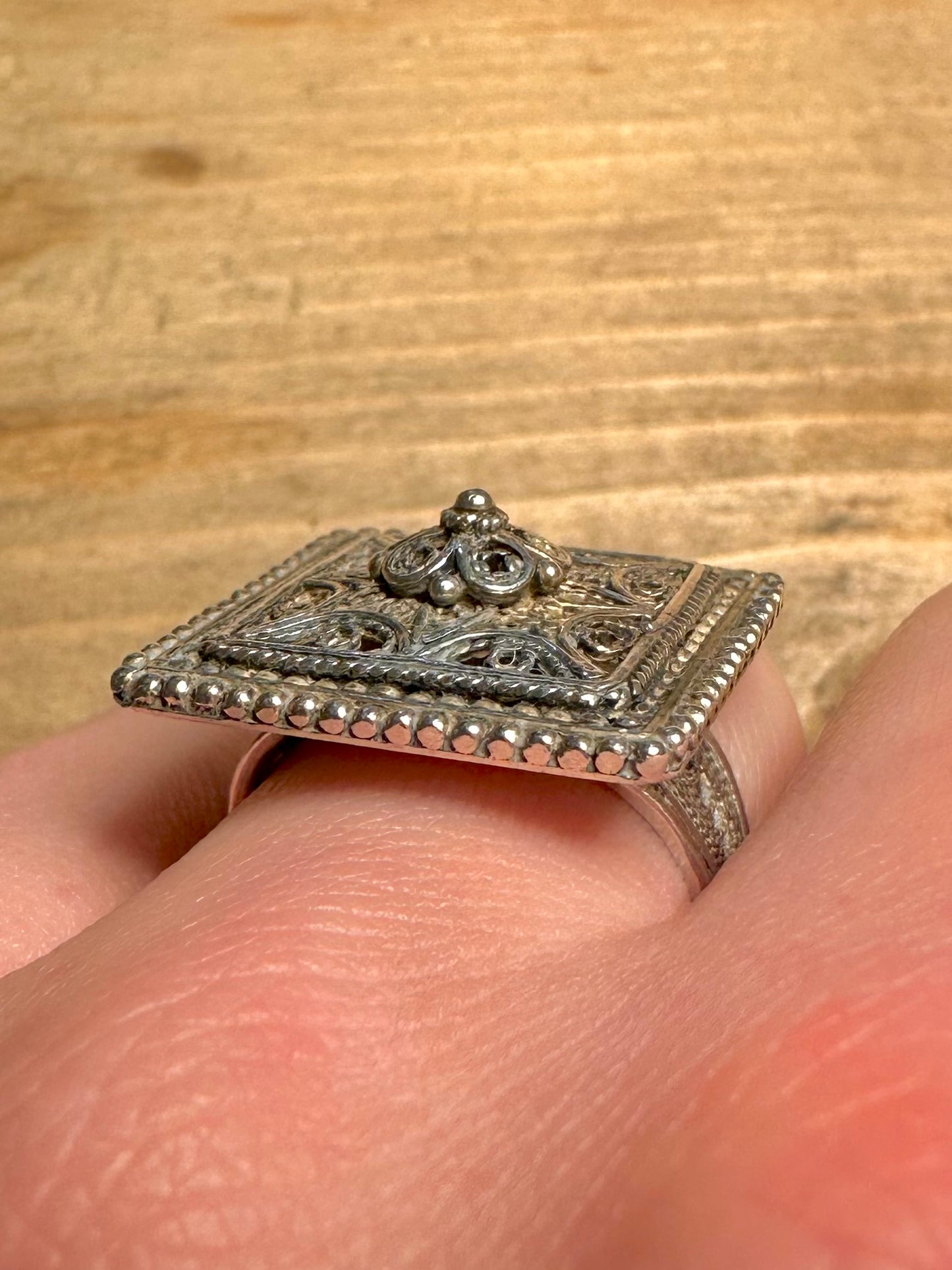Vintage Square Filigree 925 Silver Size R Ring