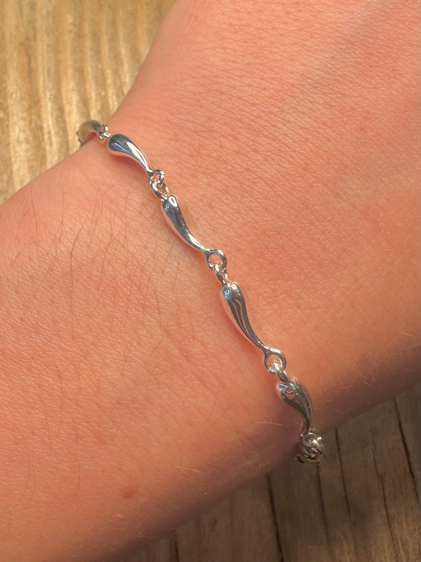 Morden Chilli Link 925 Sterling Silver 7.6 to 9.2 inch Bracelet