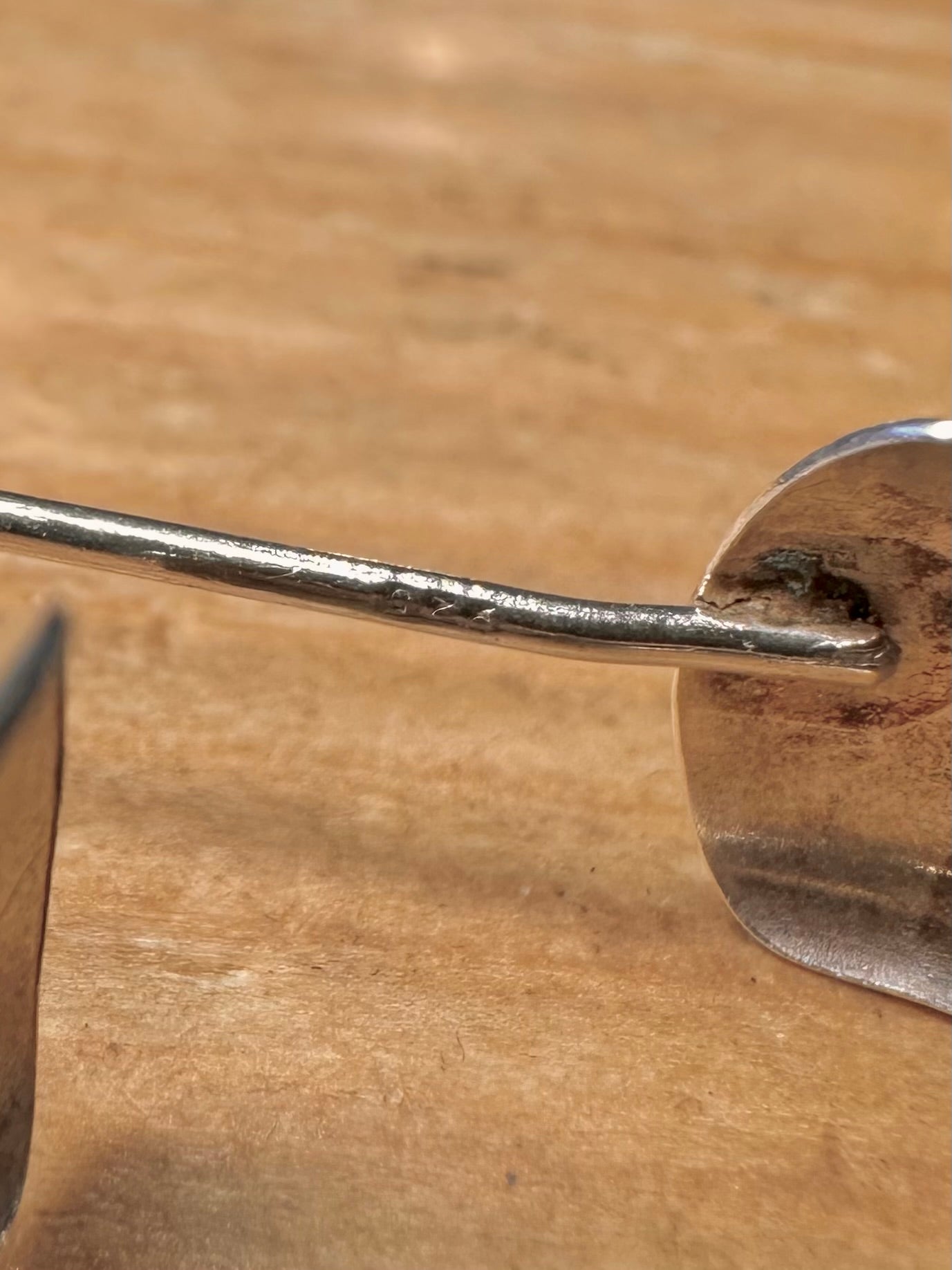 Vintage klobige, gravierte Stern-Halbcreolen aus 925er Sterlingsilber