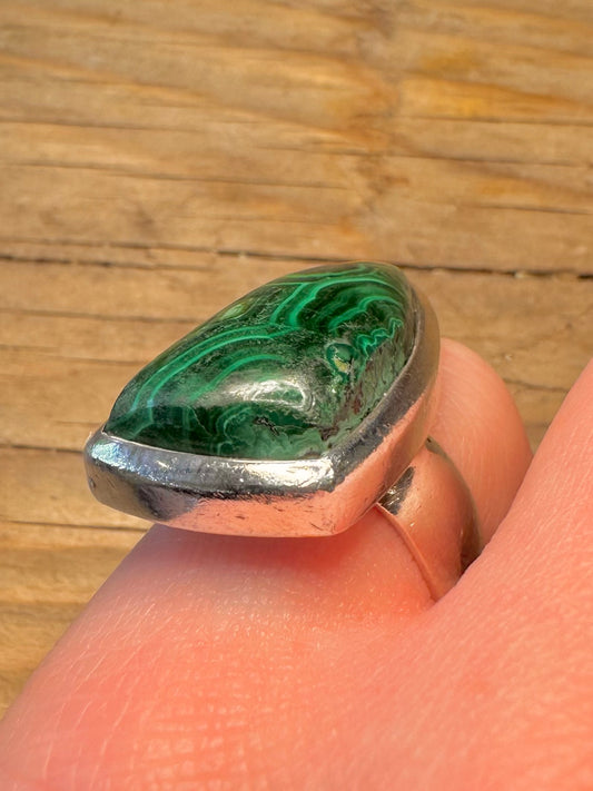 Vintage Malachite Teardrop 925 Sterling Silver Size N1/2 Ring