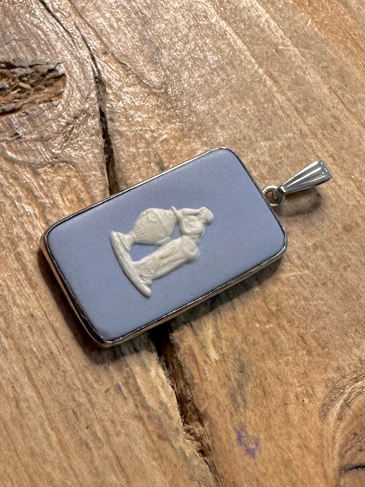 Vintage 1977 Blue Wedgwood Maker JW 925 Silver Pendant