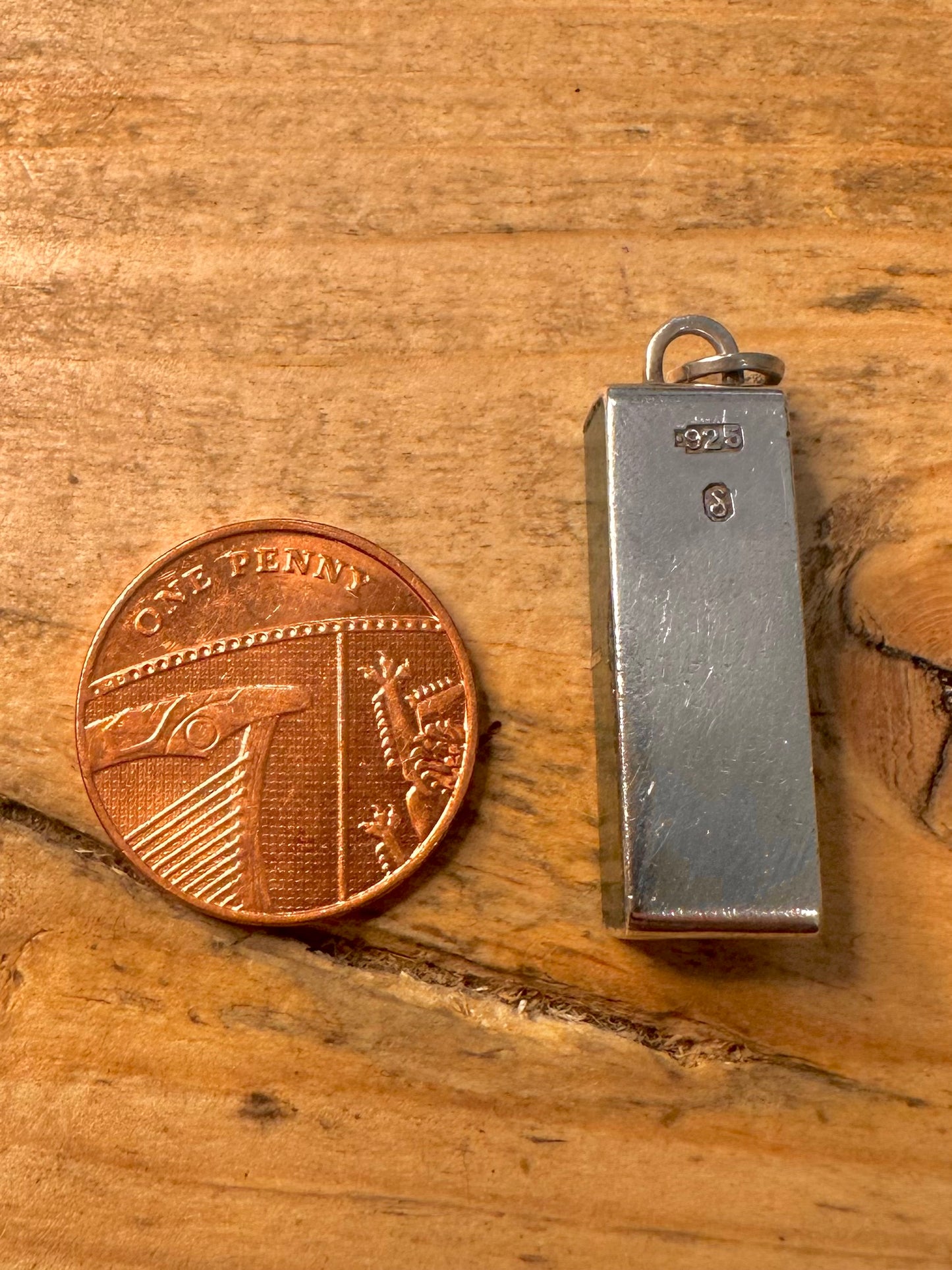 Vintage Serpentine Domino 925 Silver Pendant