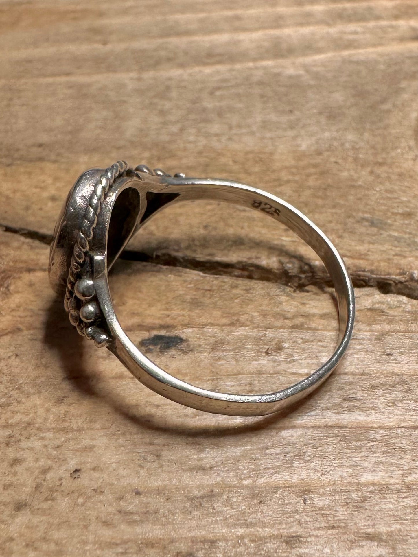 Vintage Ying and Yang 925 Silver Size Q Ring