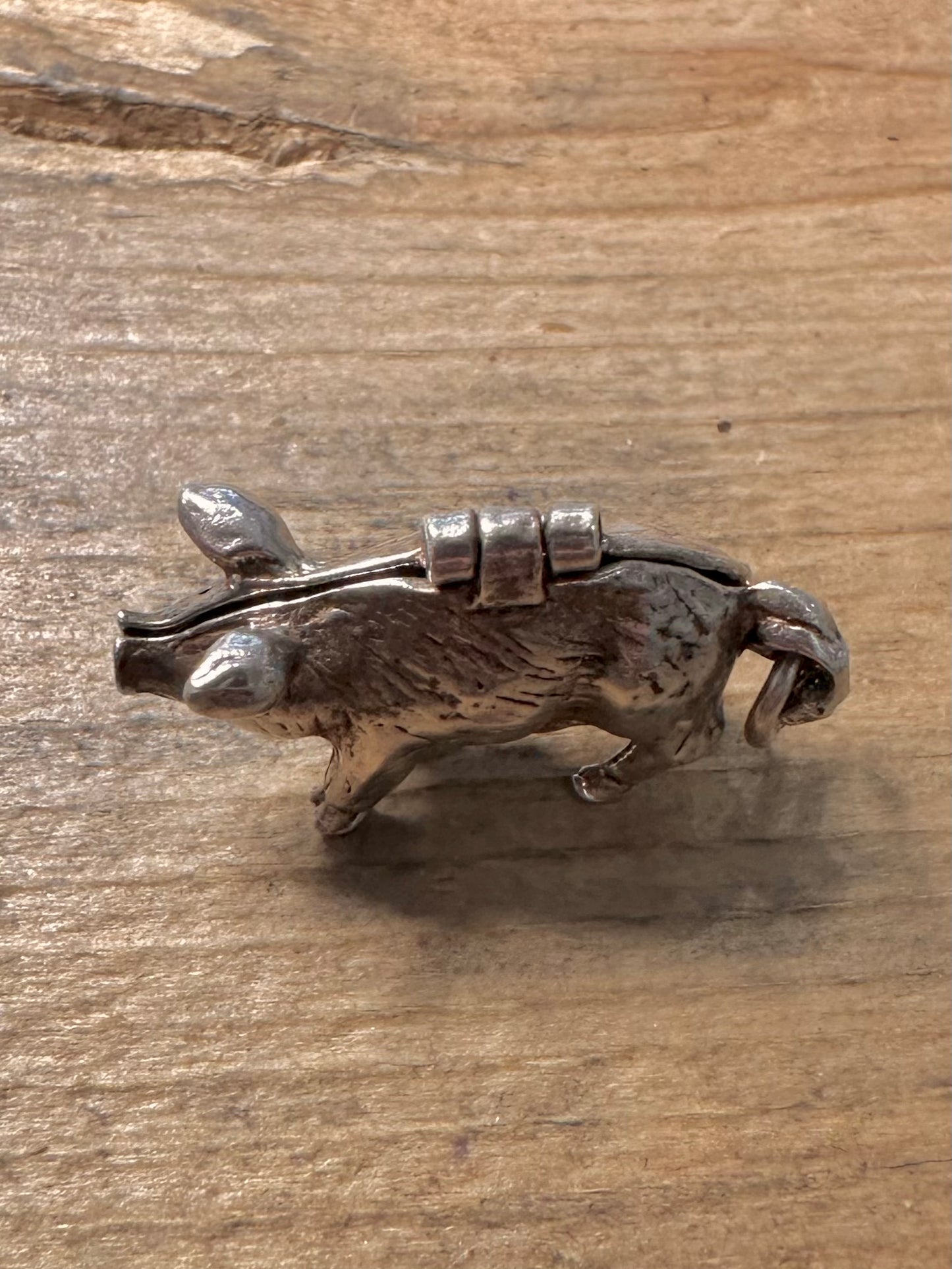 Vintage Pig Opening with Ribs 925 Silver Charm Pendant