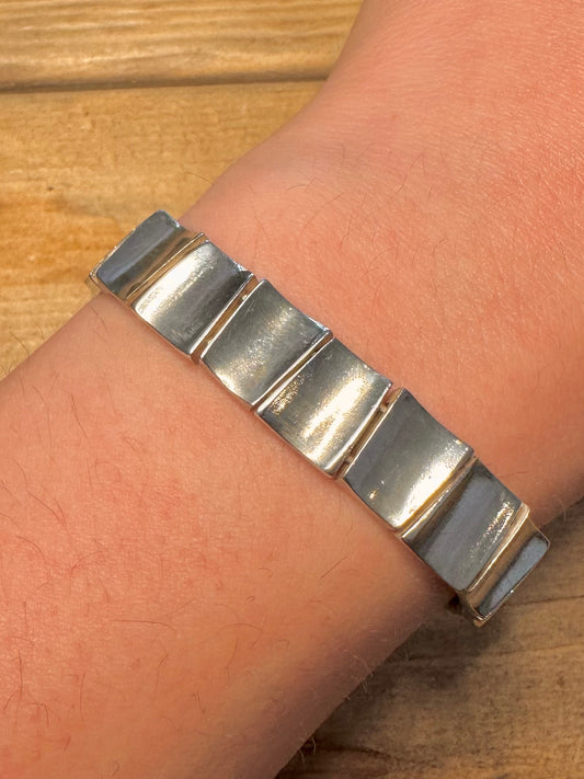 Abstract Rectangle Wavy Link 925 Silver 7 inch Bracelet
