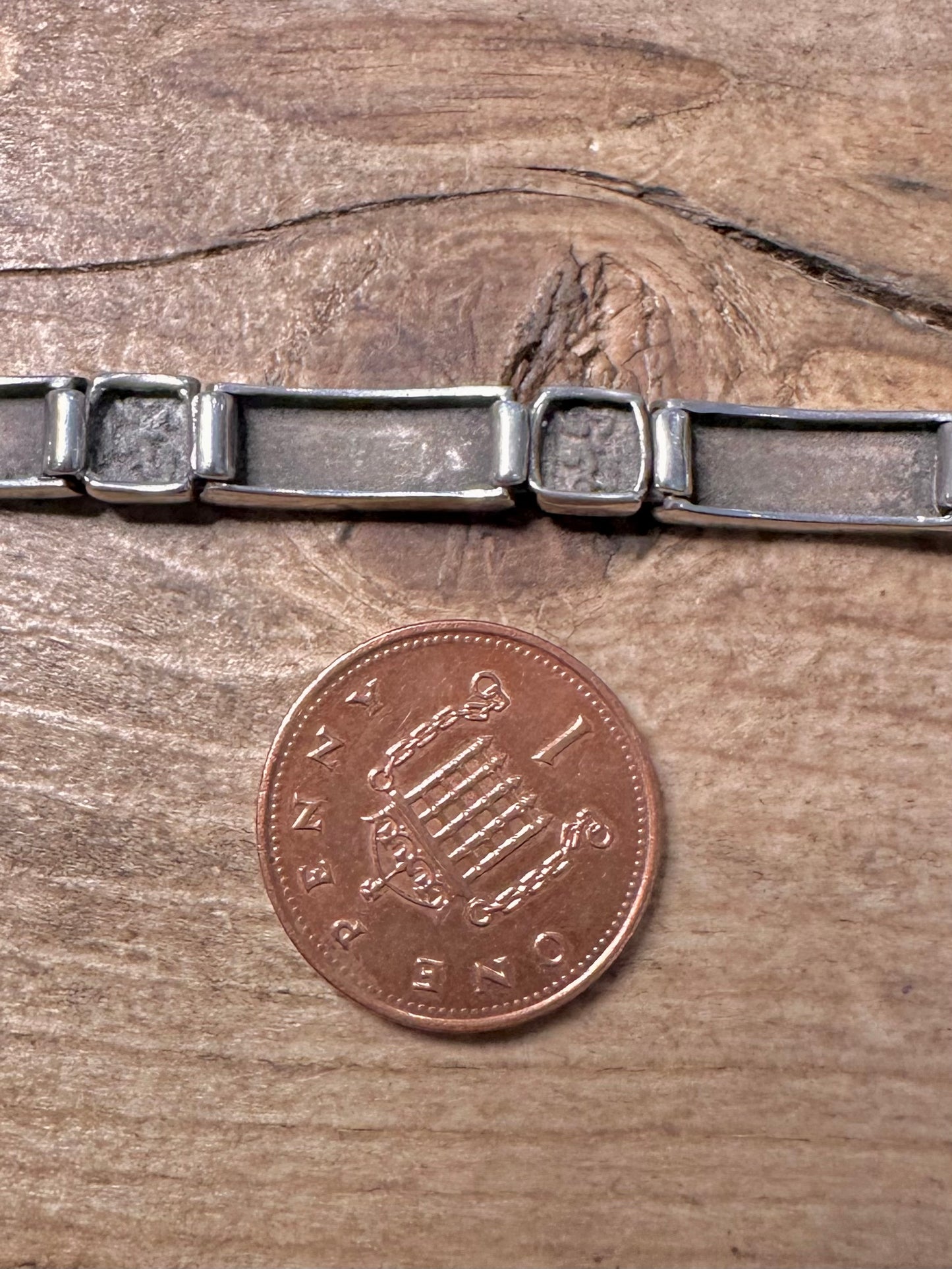 Vintage Tribal Bar 925 Silver 7.5 inch Bracelet