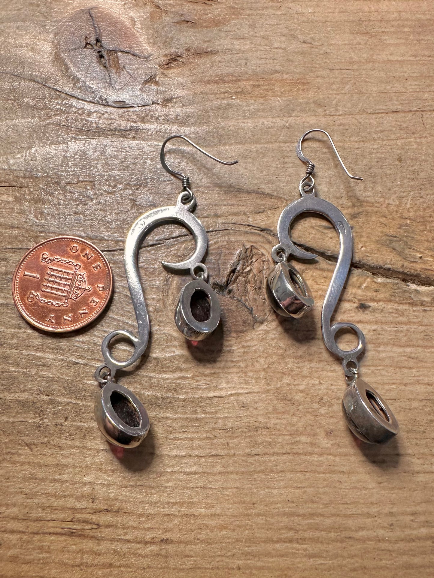 Vintage Garnet Swirl 925 Silver Earrings