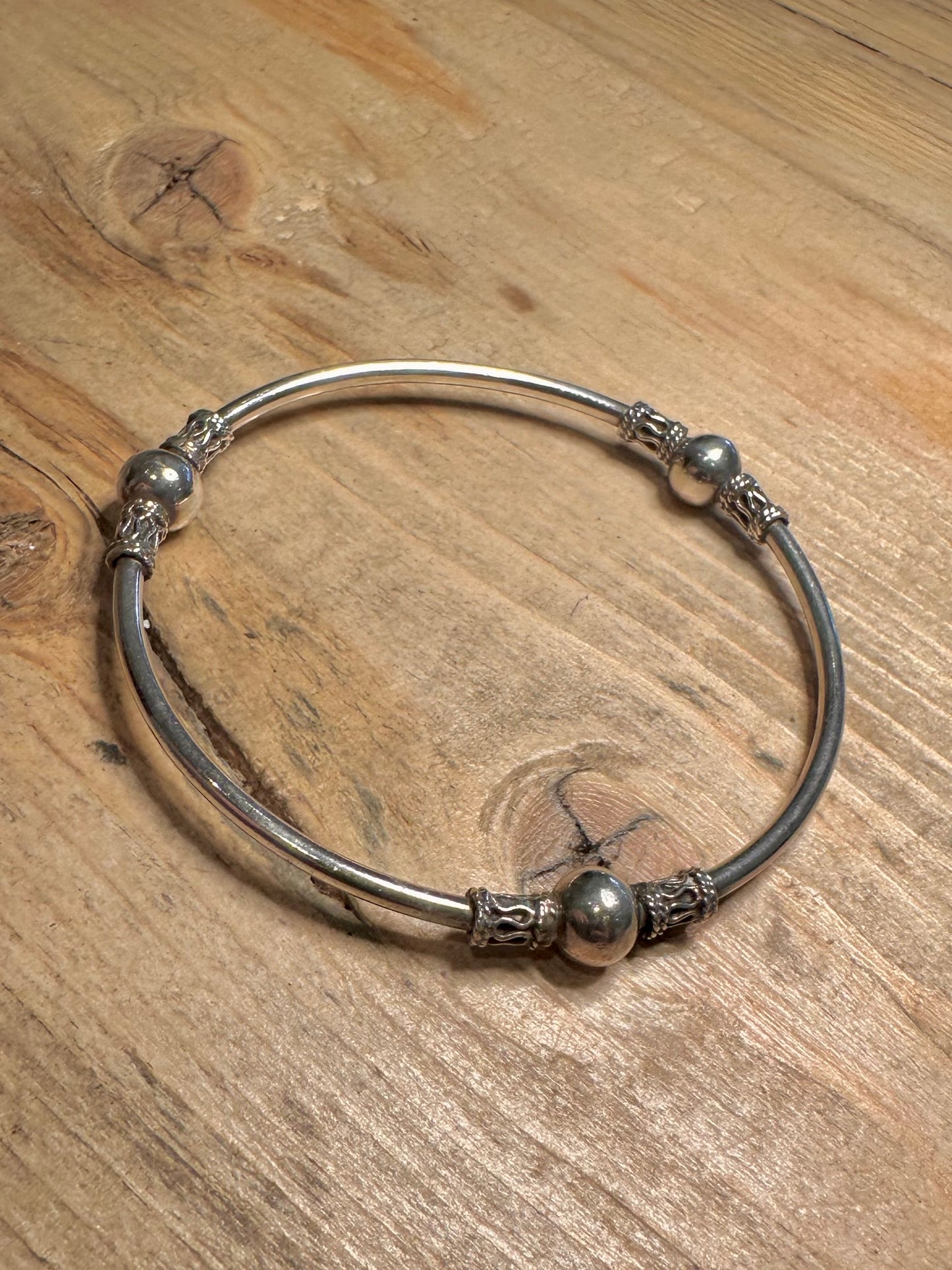 Vintage Tribal Ball 925 Silver Bangle