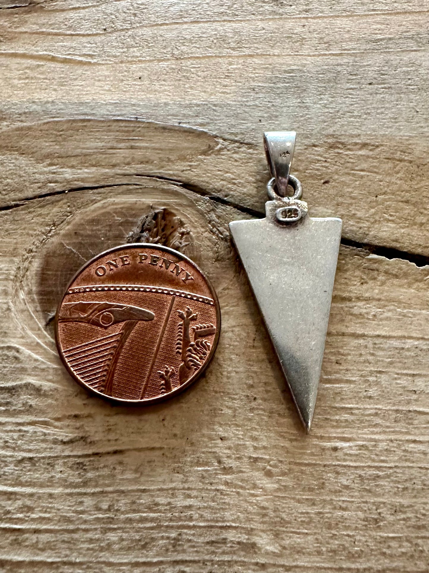 Abstract Triangle Mother of Pearl 925 Silver Pendant
