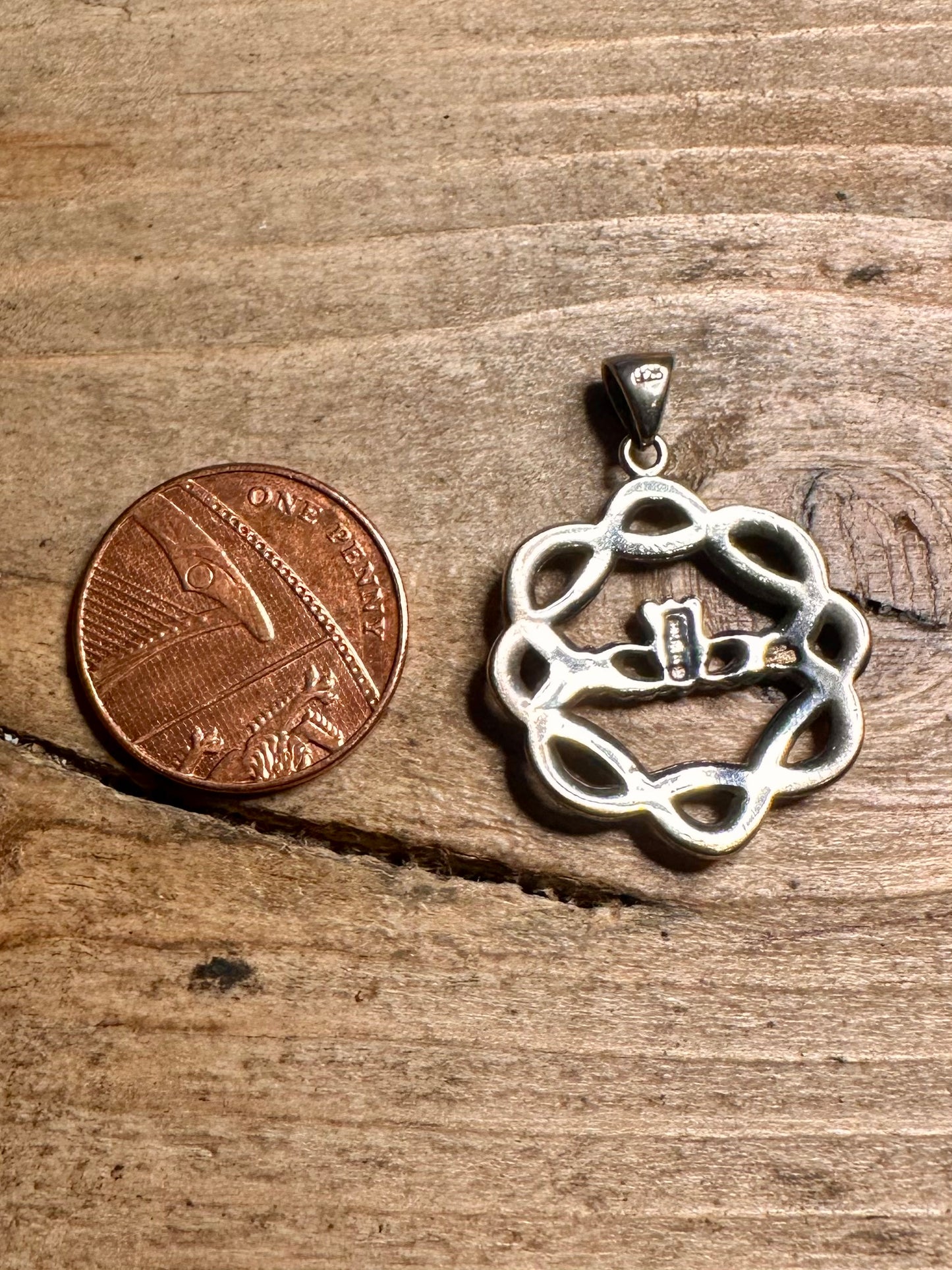 Vintage Celtic Knot Claddagh 925 Silver Pendant