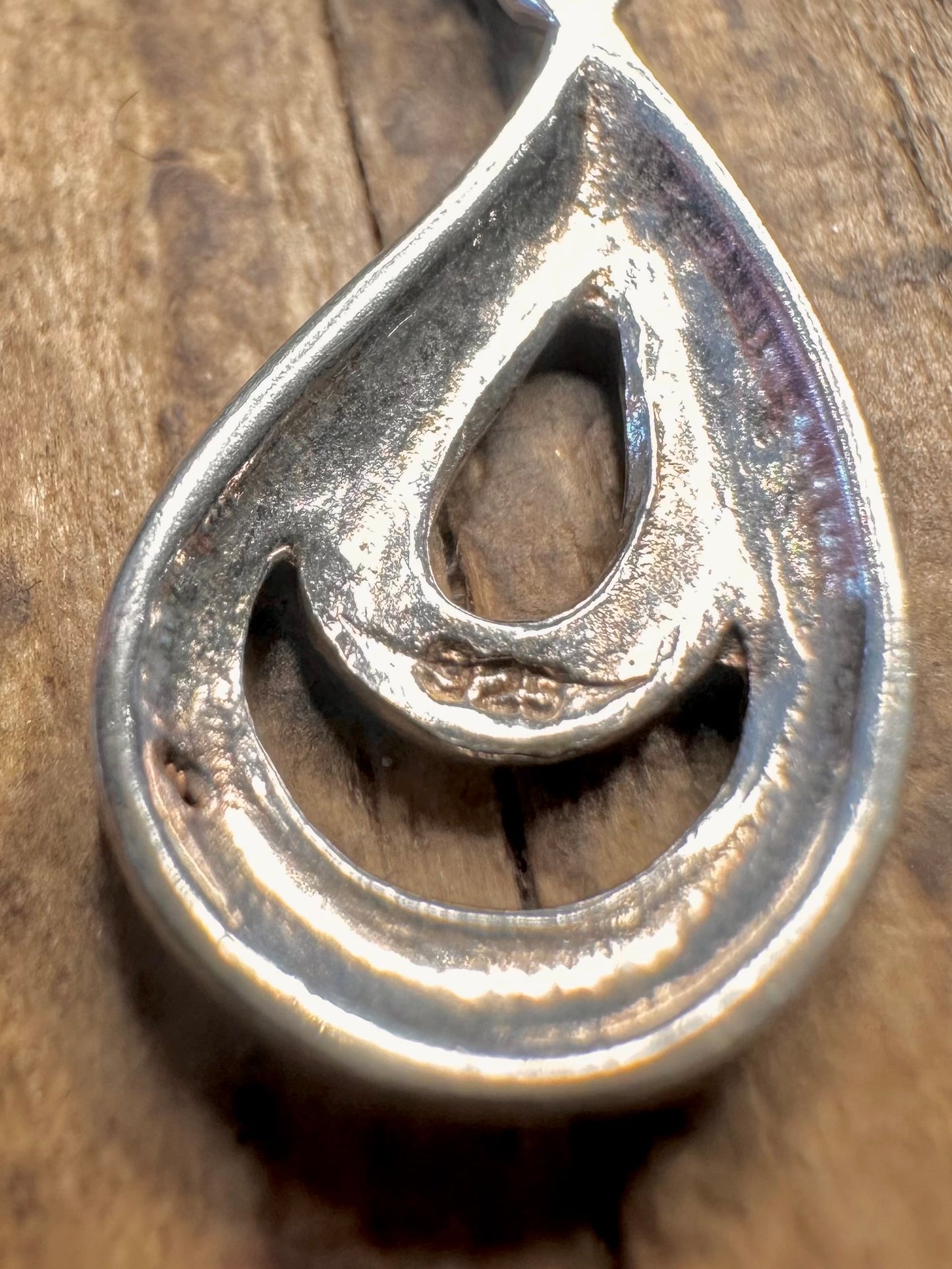 Teardrop Swirl 925 Sterling Silver Pendant