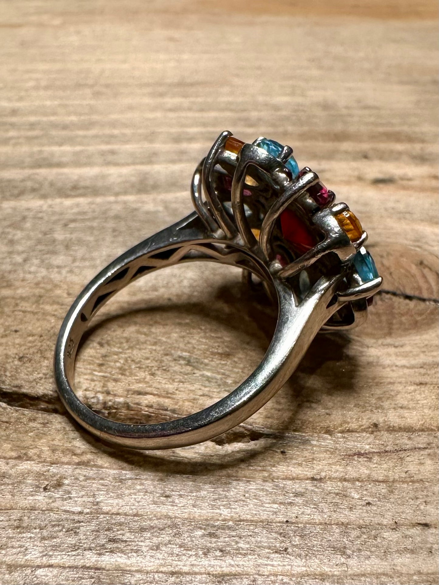 Modernist Multi Coloured Flower 925 Silver Size P Ring