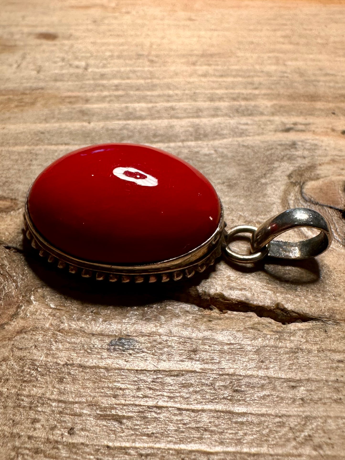 Vintage Oval Red Stone 925 Silver Pendant