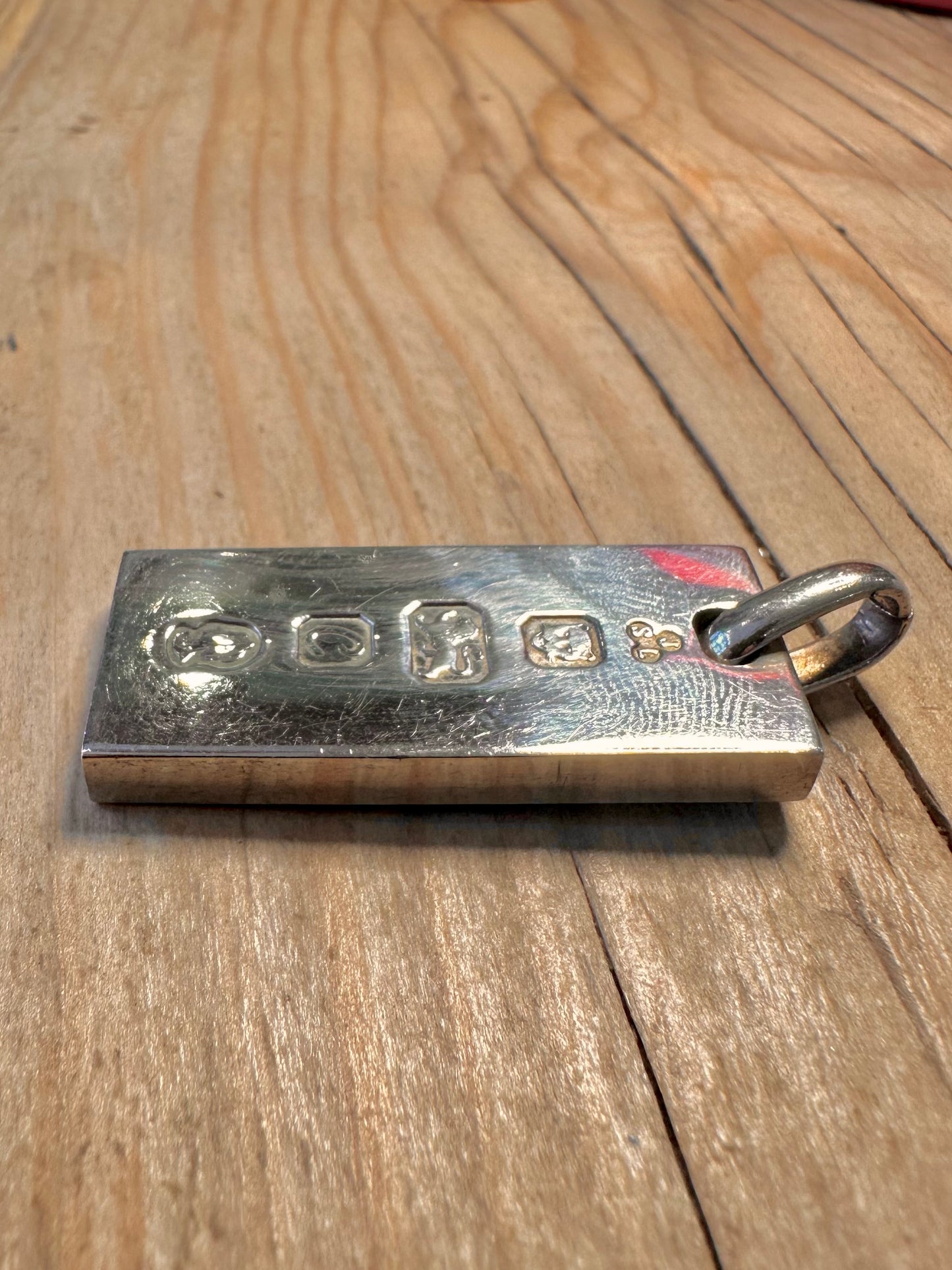 Vintage 1977 Jubilee Maker JSL London Ingot 925 Sterling Silver Pendant