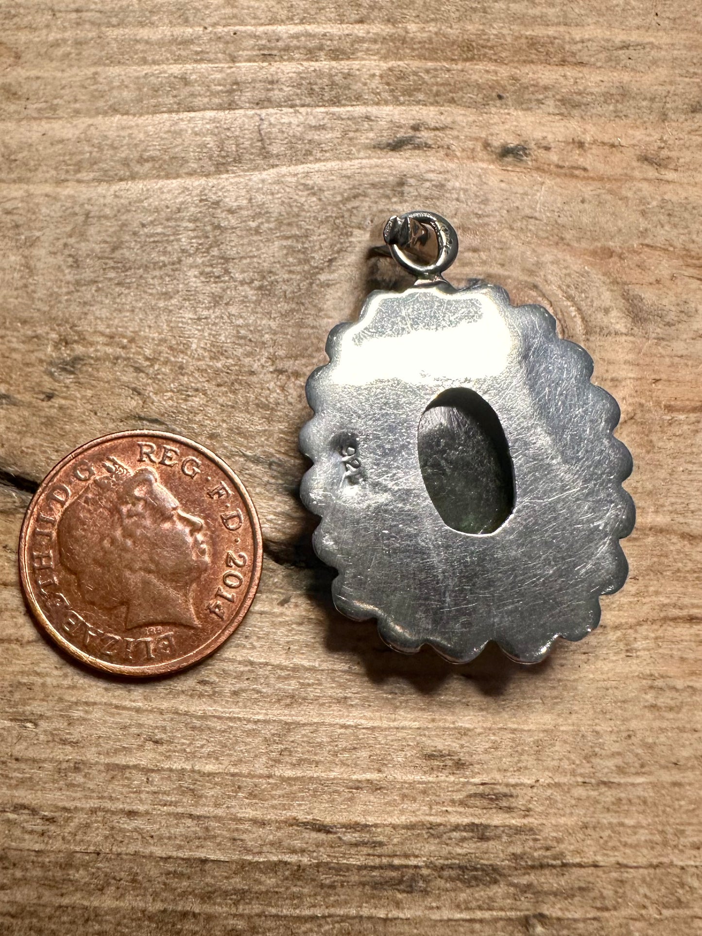 Vintage Labradorite Ornate 925 Silver Pendant