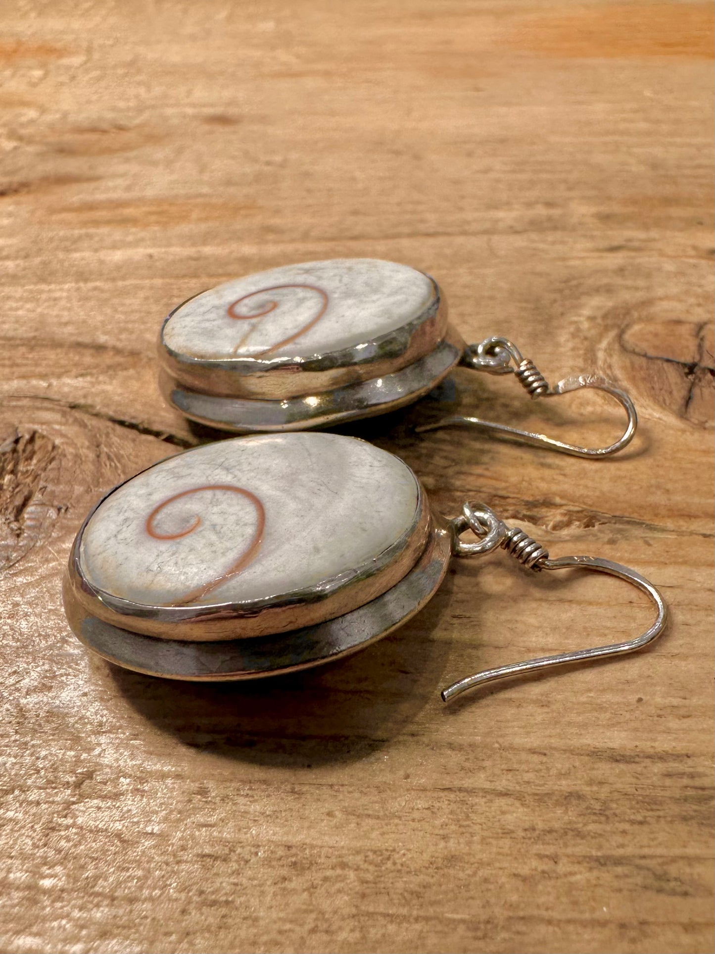 Vintage Shiva Eye Shell 925 Silver Earrings