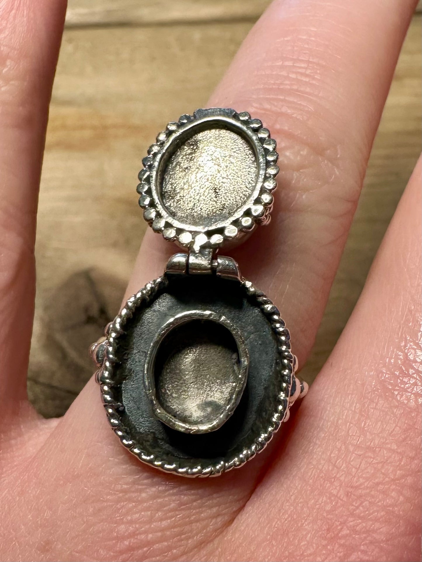 Vintage Carnelian Poison 925 Silver Size Q Ring