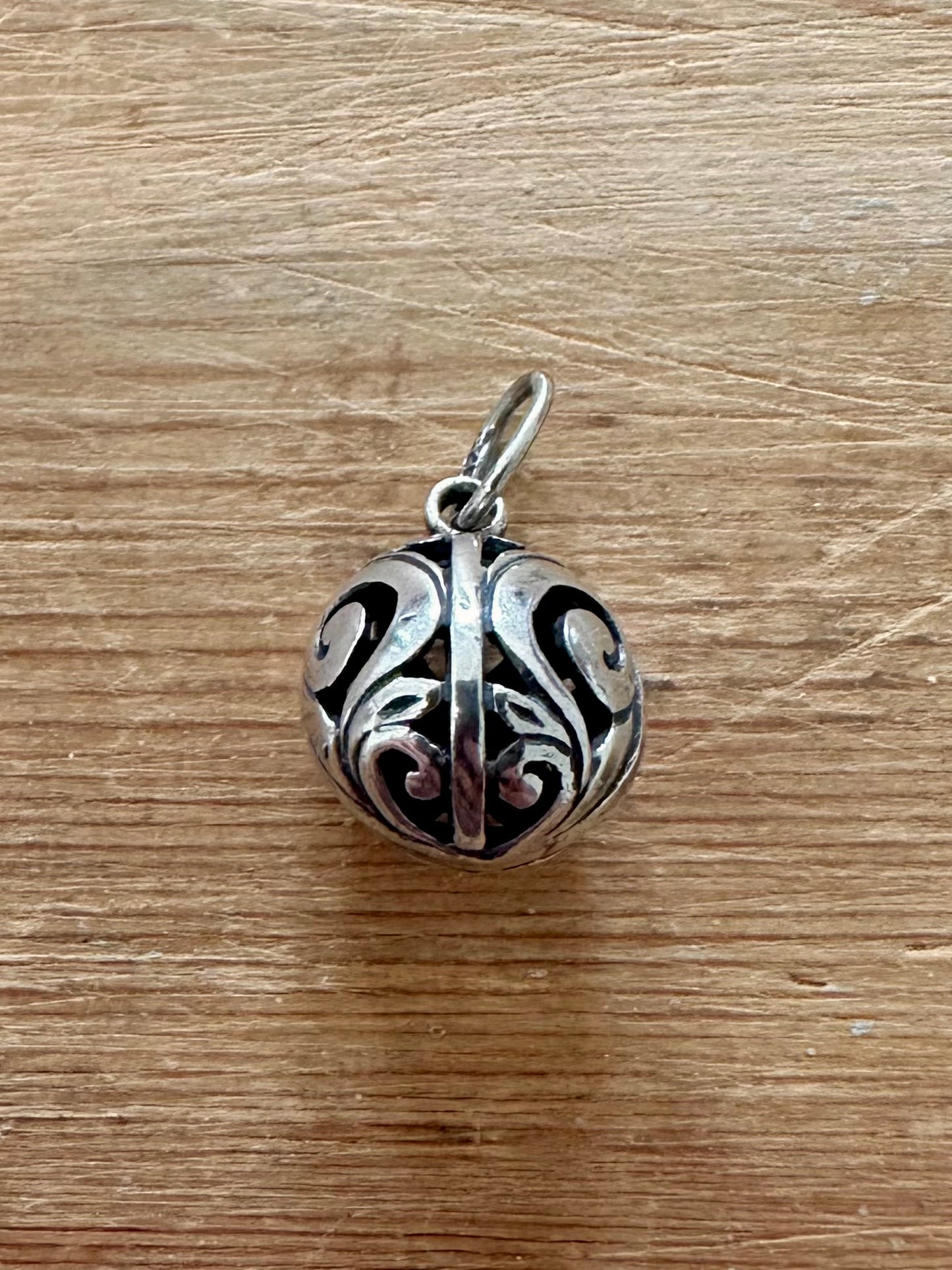 Vintage Ornate Hollow Ball 925 Silver Pendant