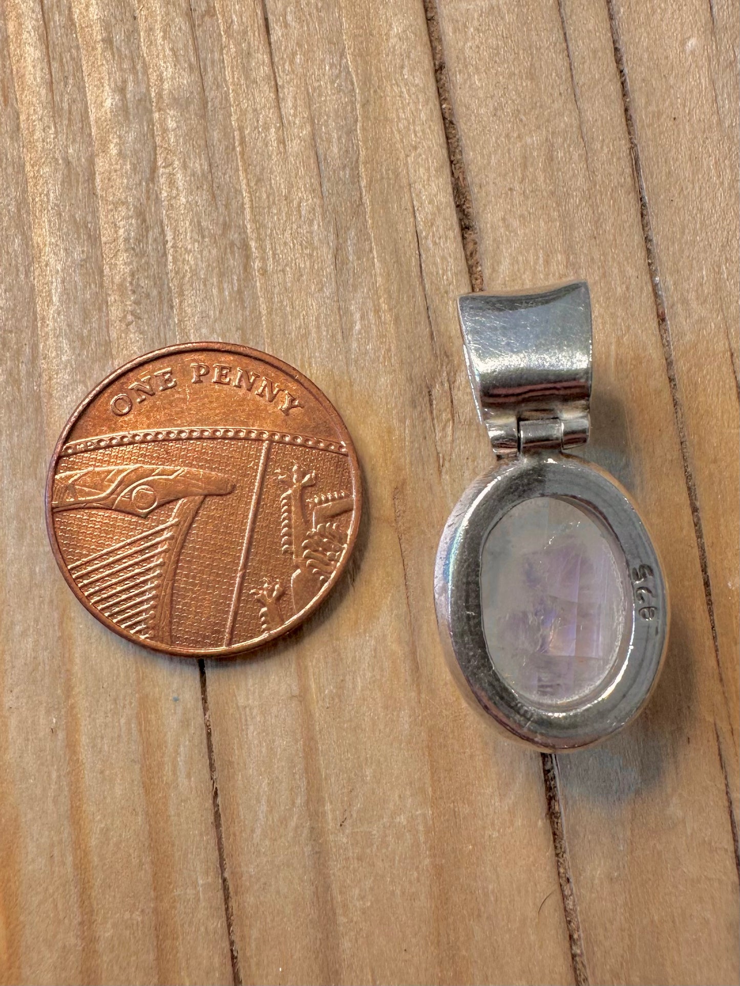 Vintage Moonstone Oval 925 Silver Pendant