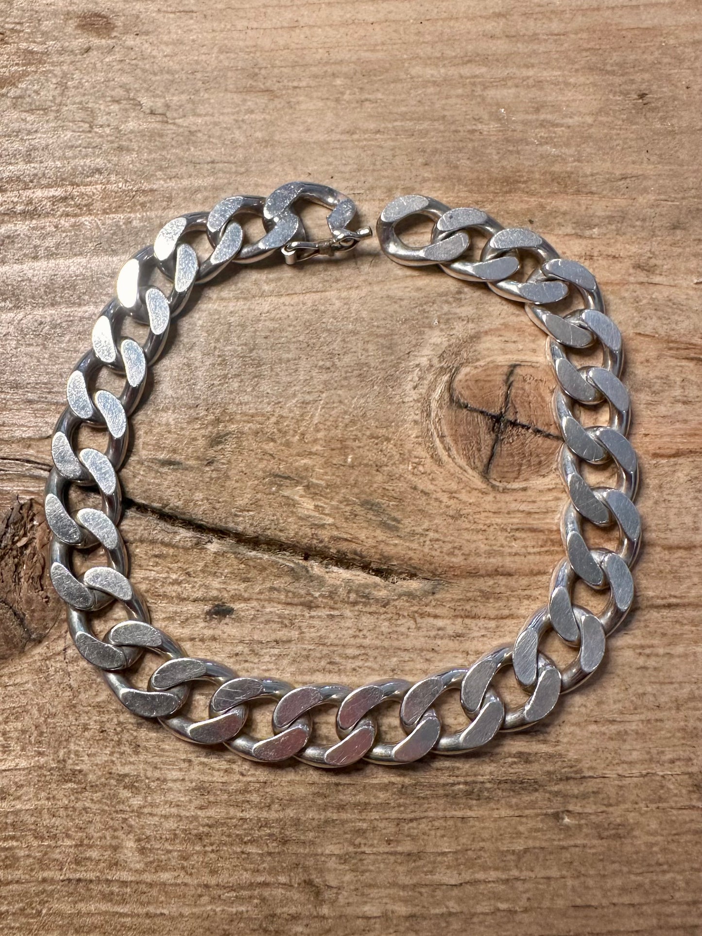 Vintage 1998 Italy Curb Chain Interlocking Clasp 925 Silver 7.8 inch Bracelet