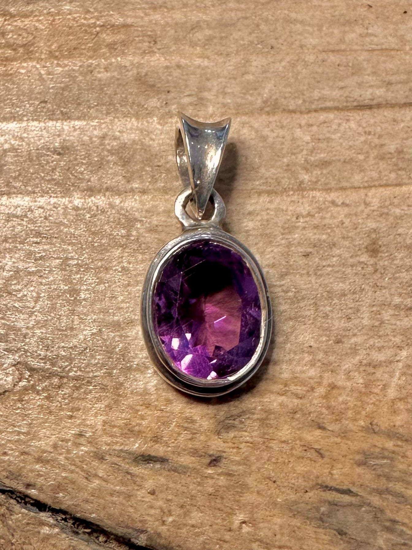 Vintage Amethyst Oval 925 Silver Pendant