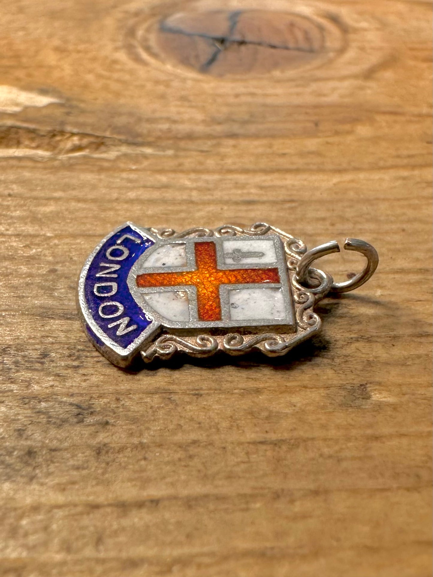 Vintage London Enamel Crest 925 Silver Pendant