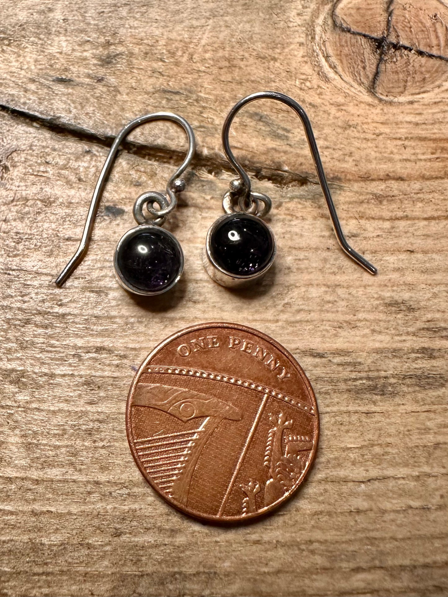 Vintage Dark Blue Circle 925 Silver Earrings
