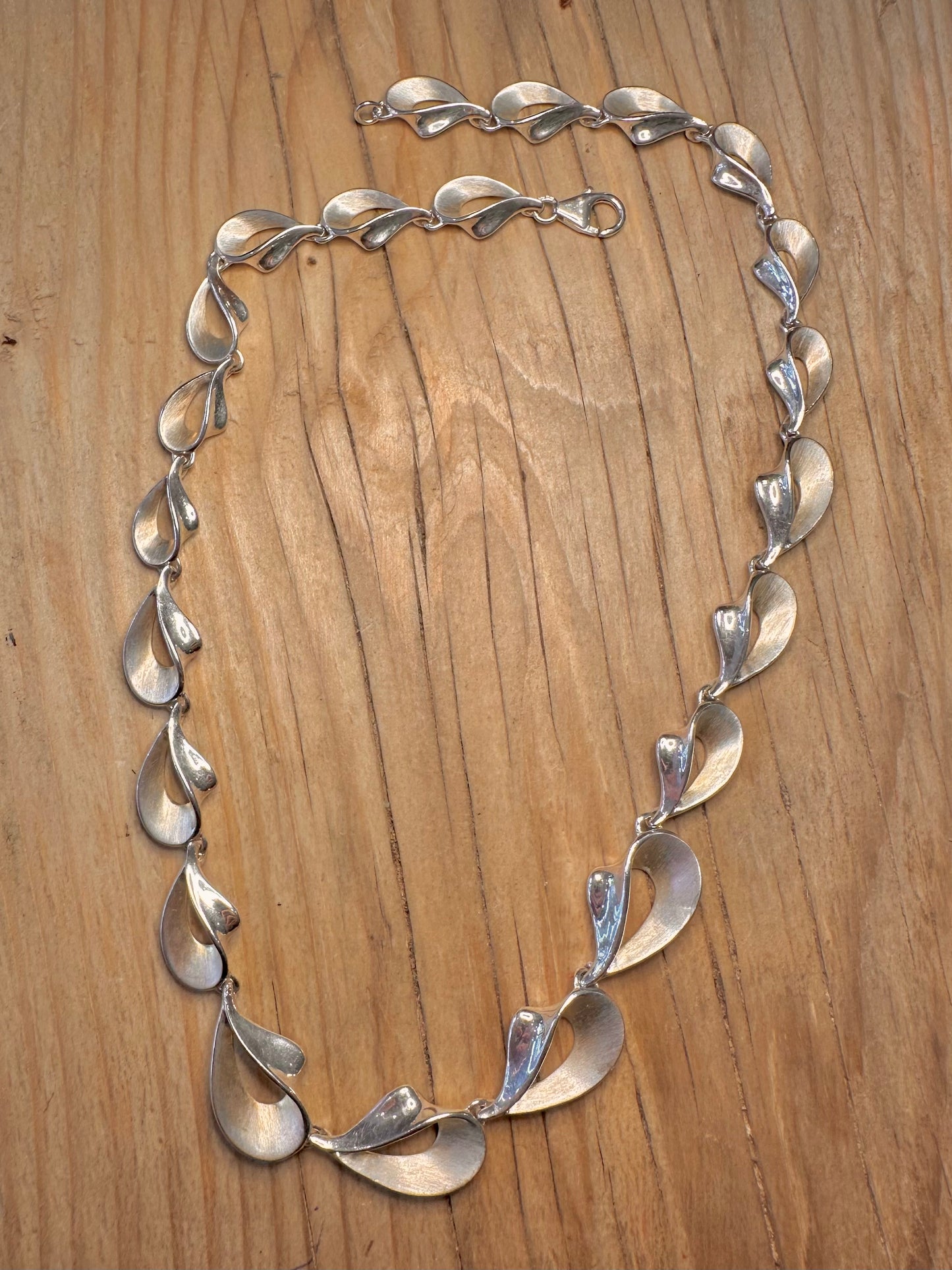Abstract Unique Graduated Link 925 Sterling Silver 17.8 inch Maker AZ Necklace