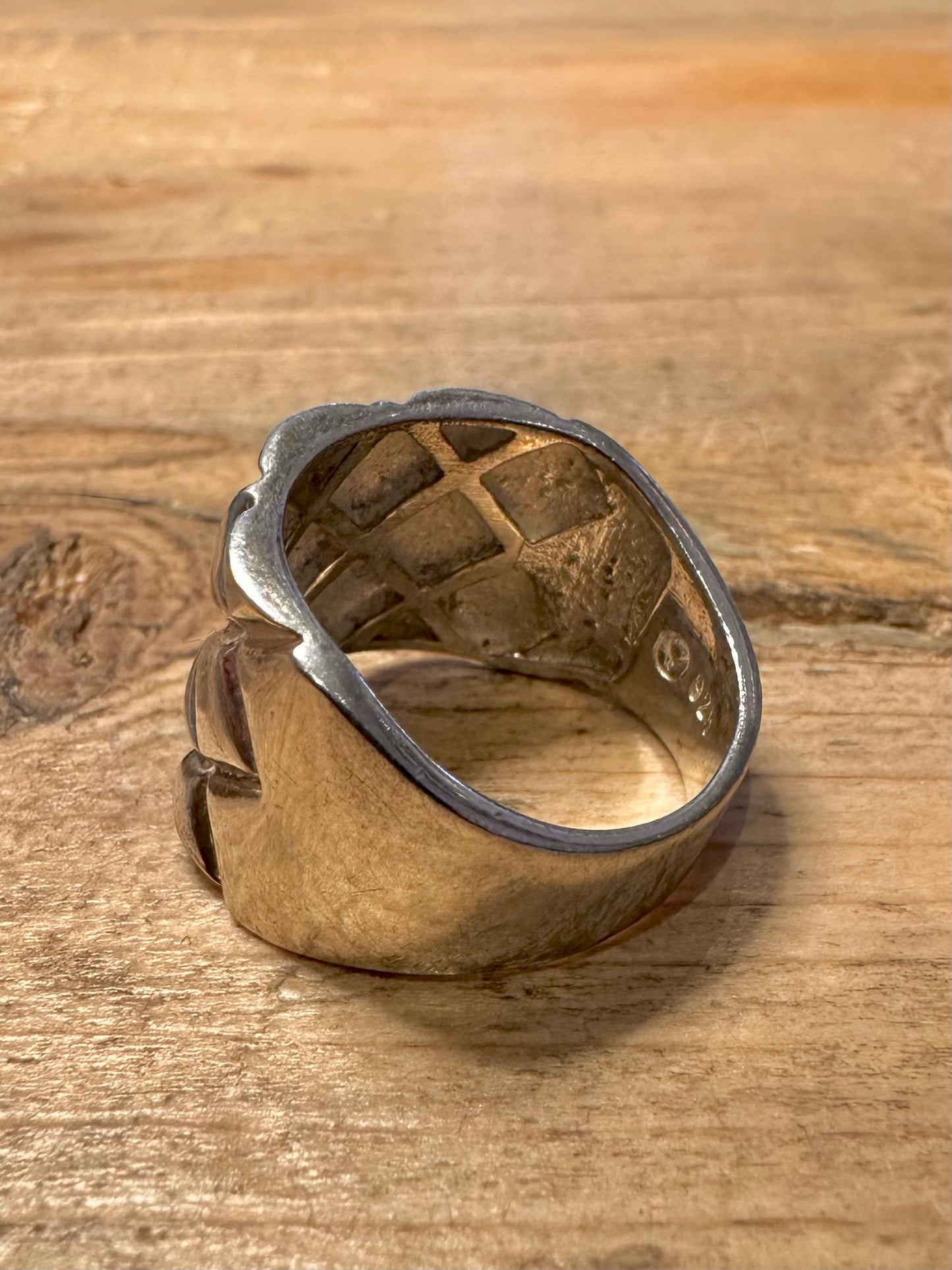 Abstract Textured 925 Silver Size P Ring