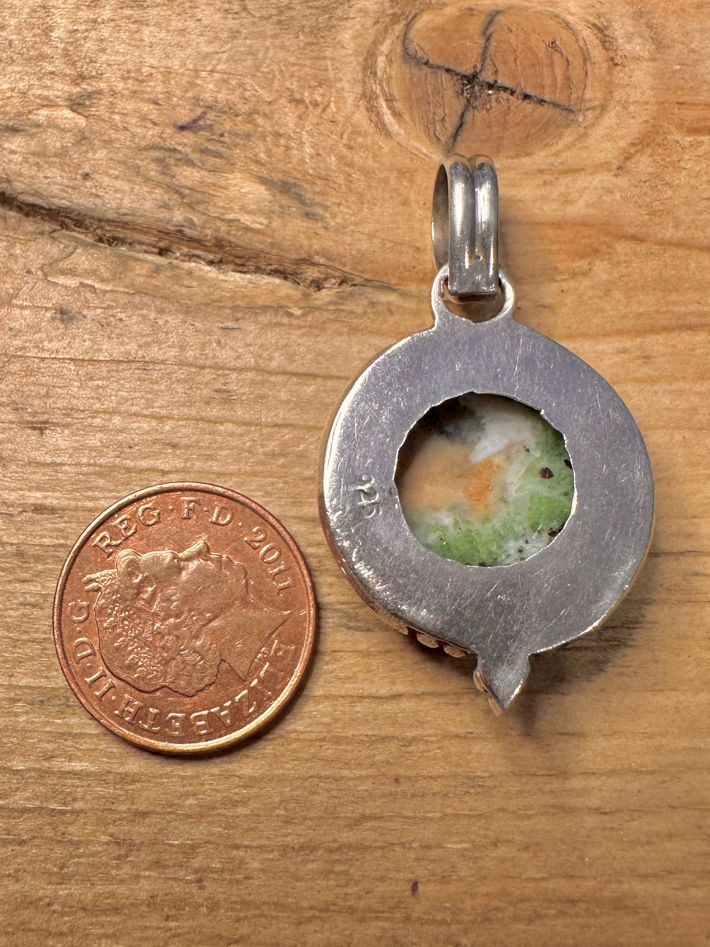 Vintage Ruby Zoisite Circle 925 Silver Pendant