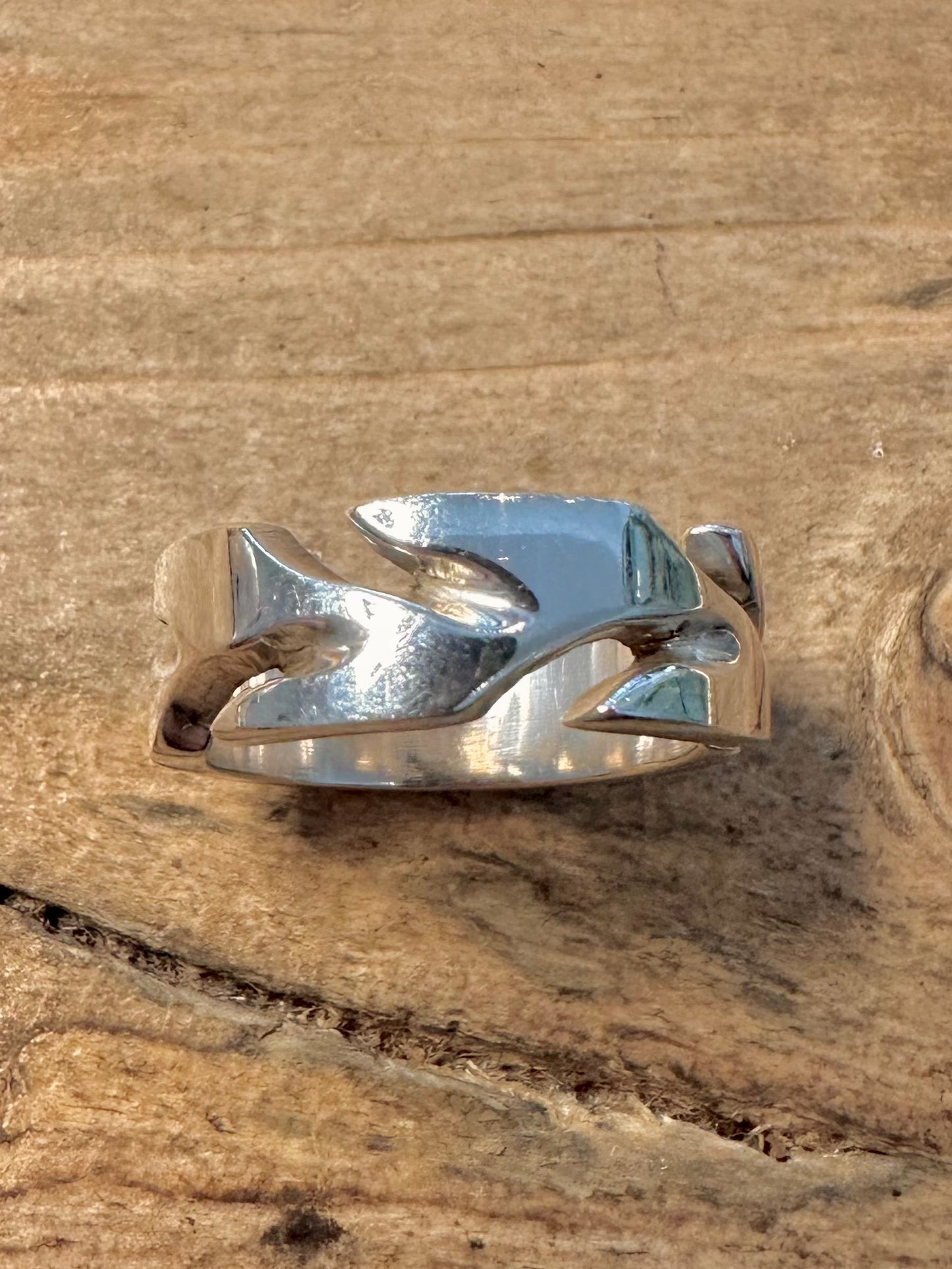 Modernist Spiky Wave Band 925 Silver Size R Ring