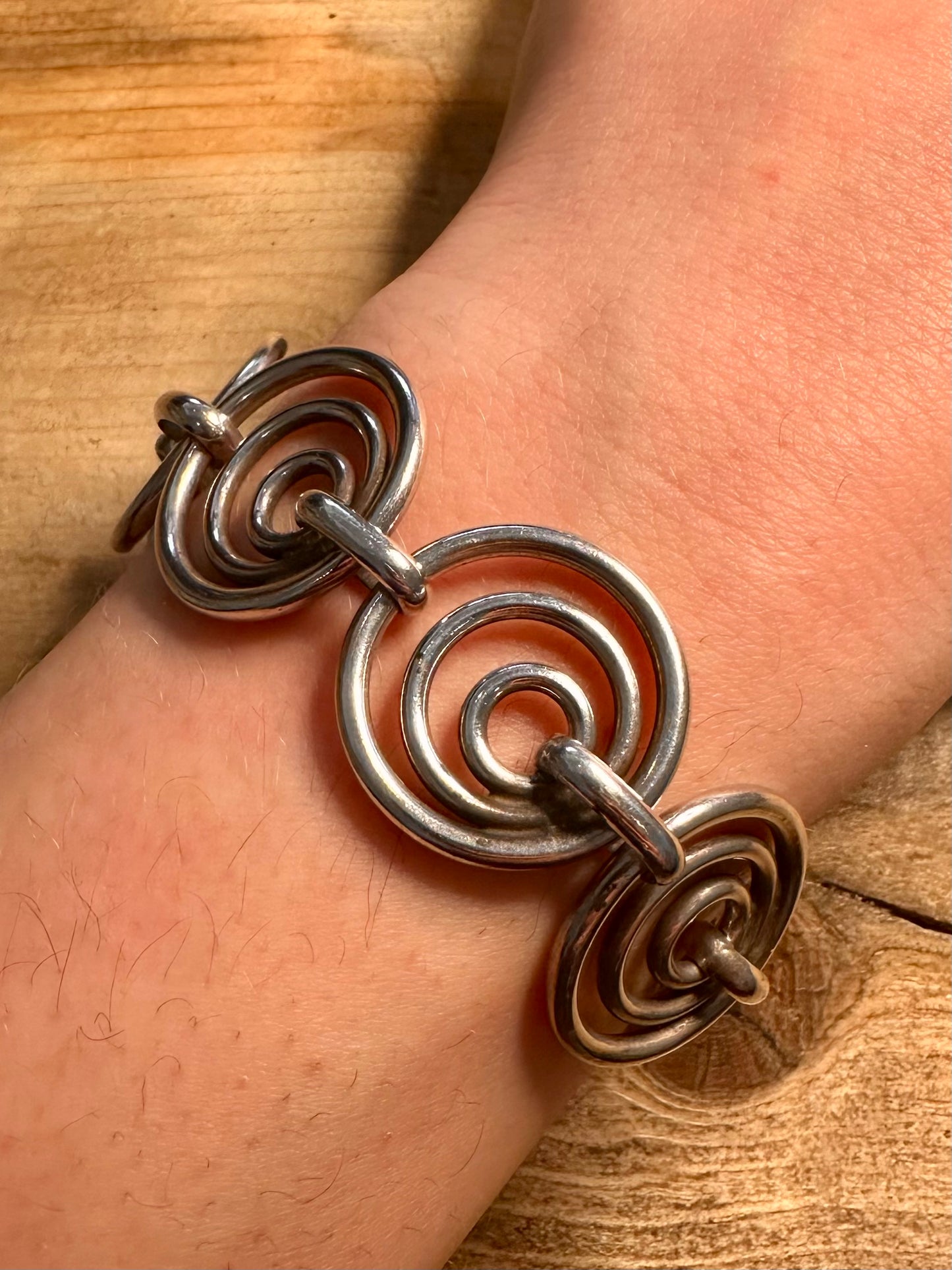 Abstract Circle Link Chunky T Bar Clasp 925 Silver 7 inch Bracelet